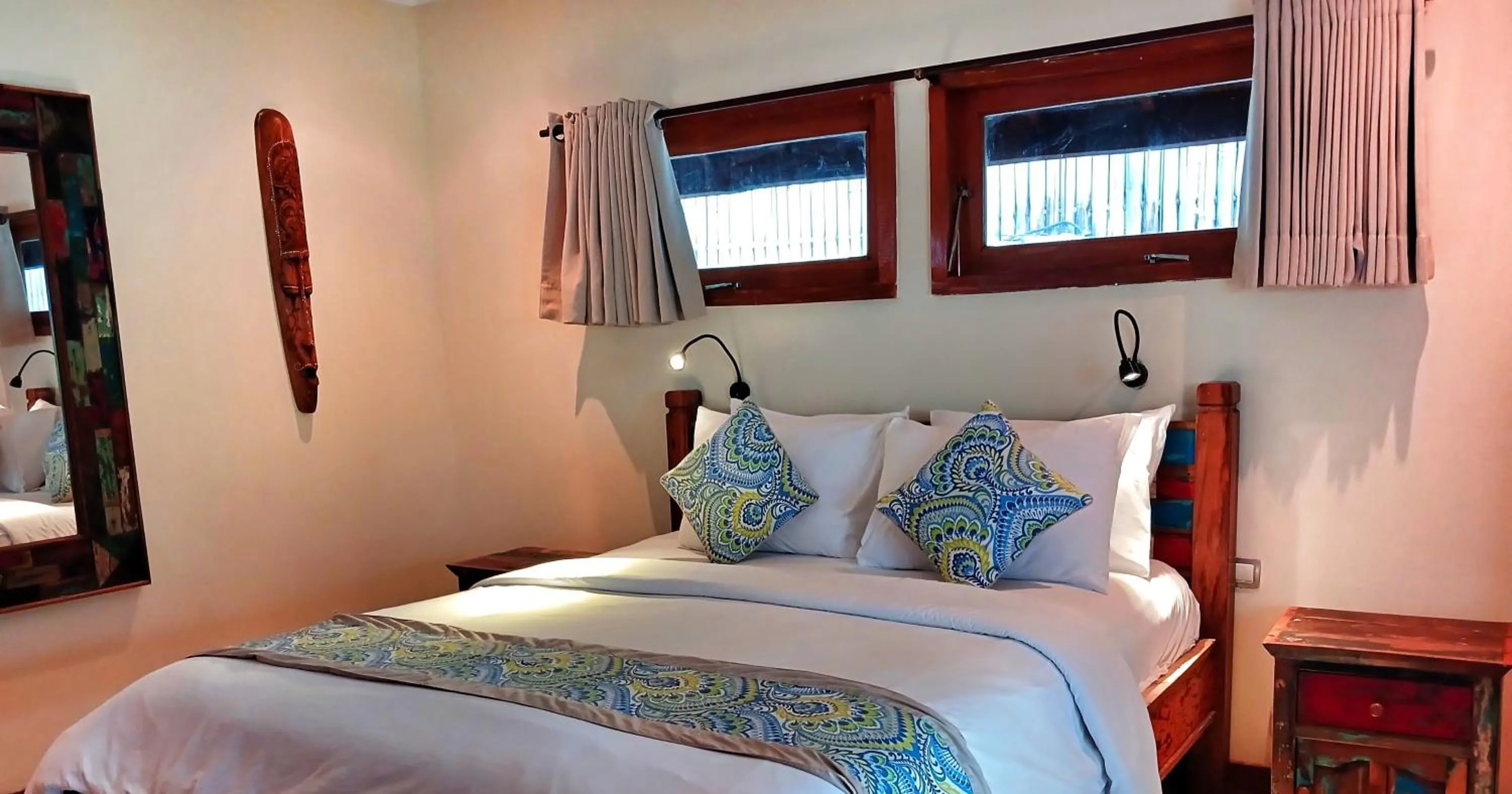 Bed in Scallywags Beach Club