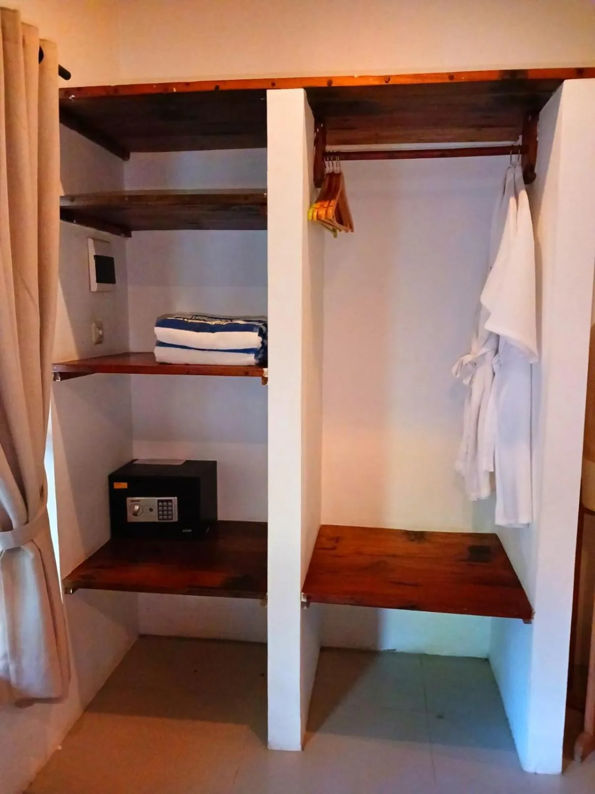 Scallywags Beach Club