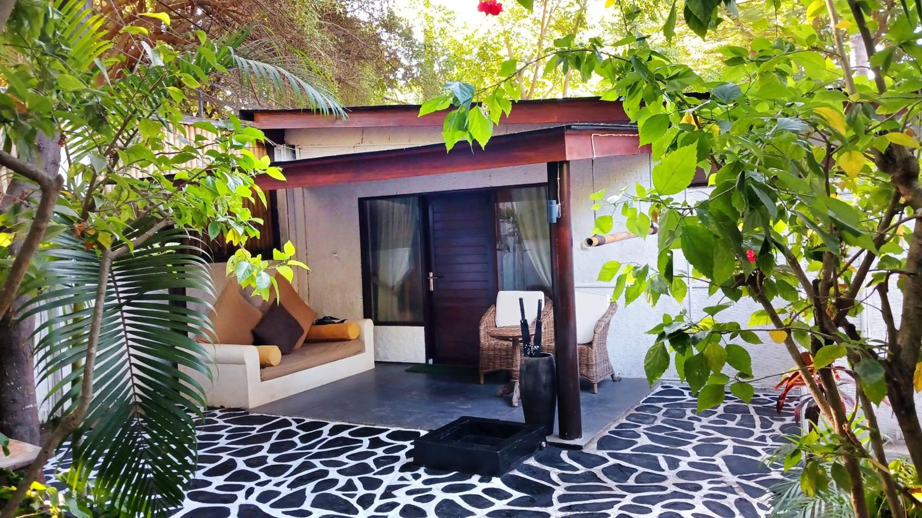 Scallywags Beach Club