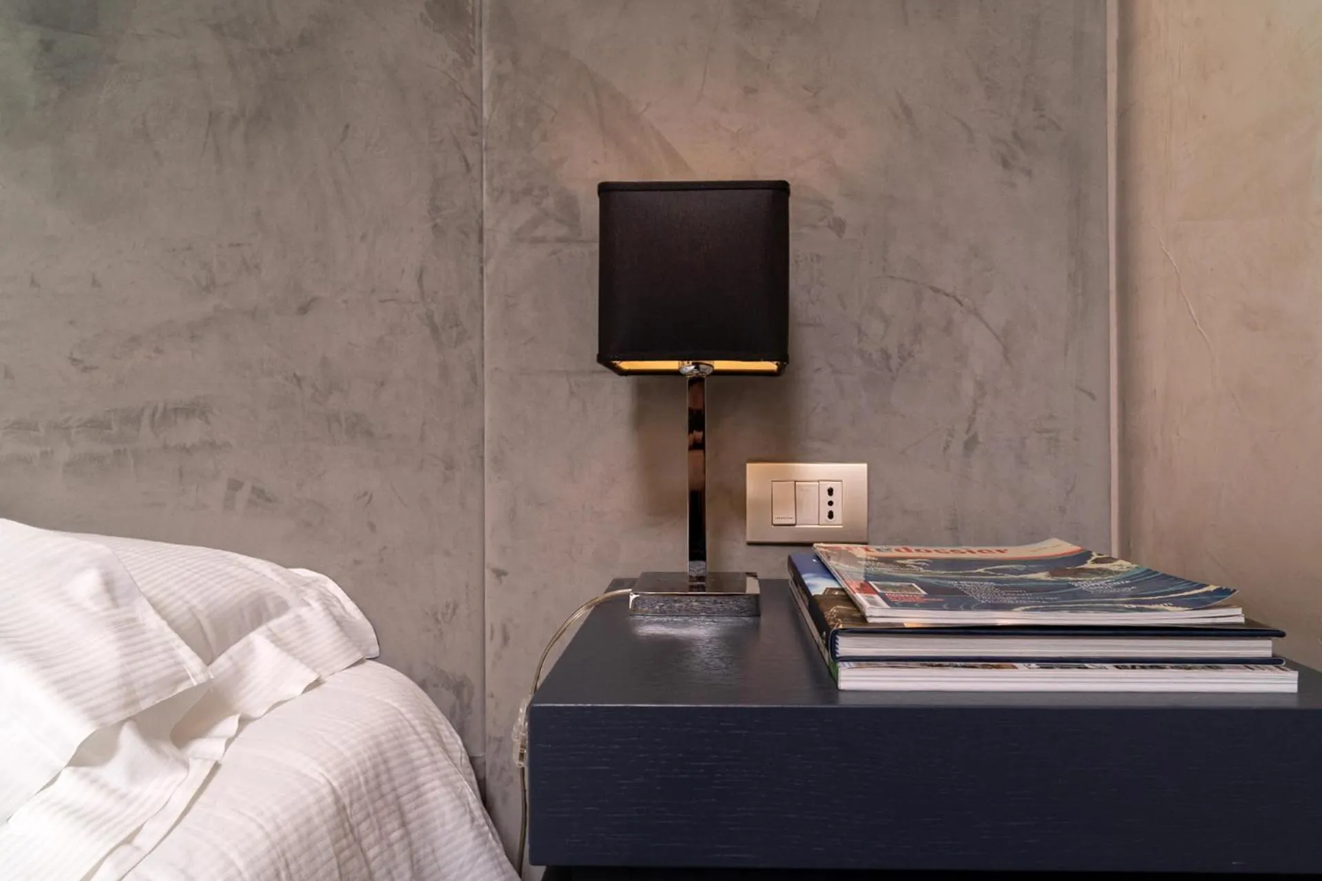 Decorative detail in De Stefano Palace Luxury Hotel