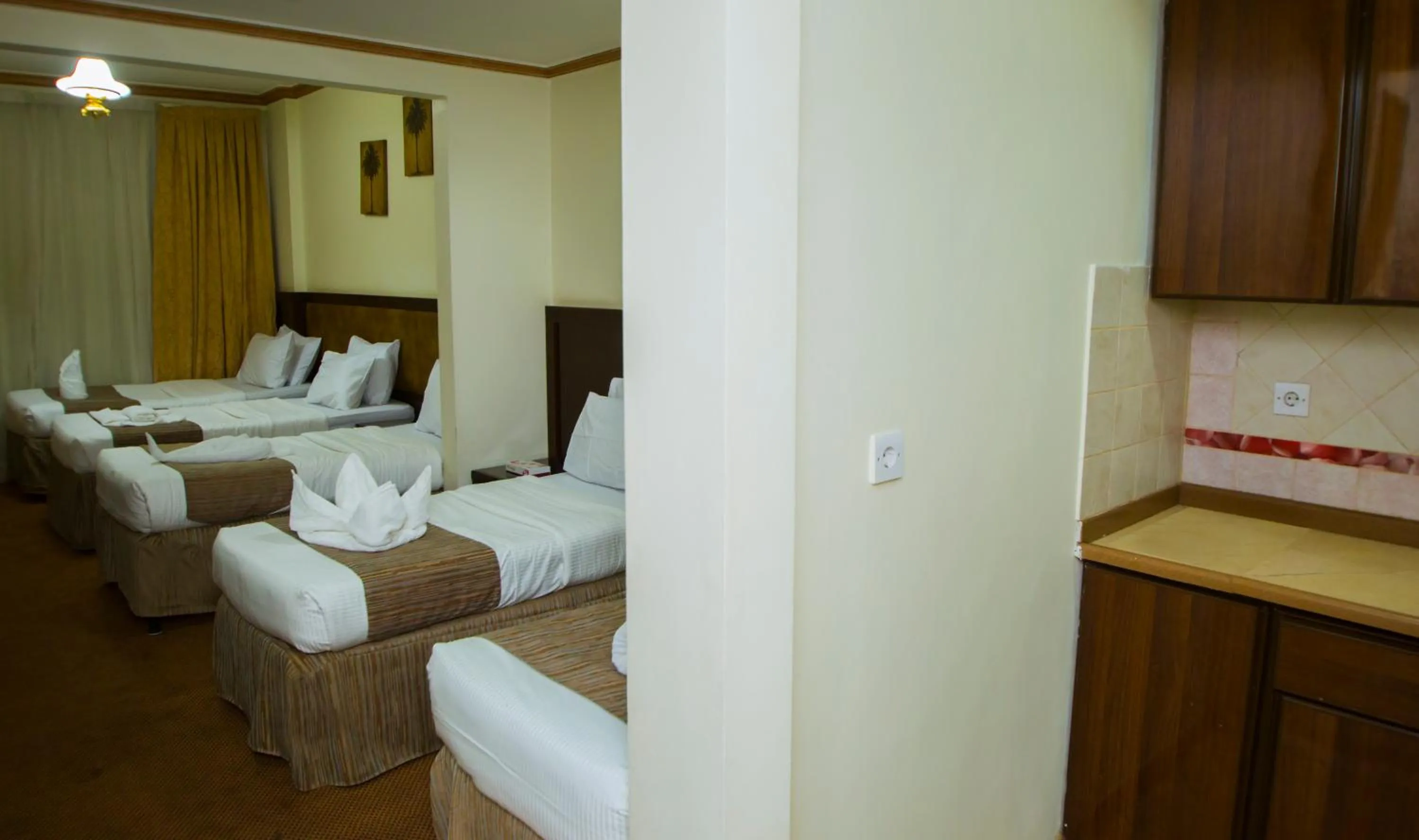 Rawabi Al Zahraa Hotel