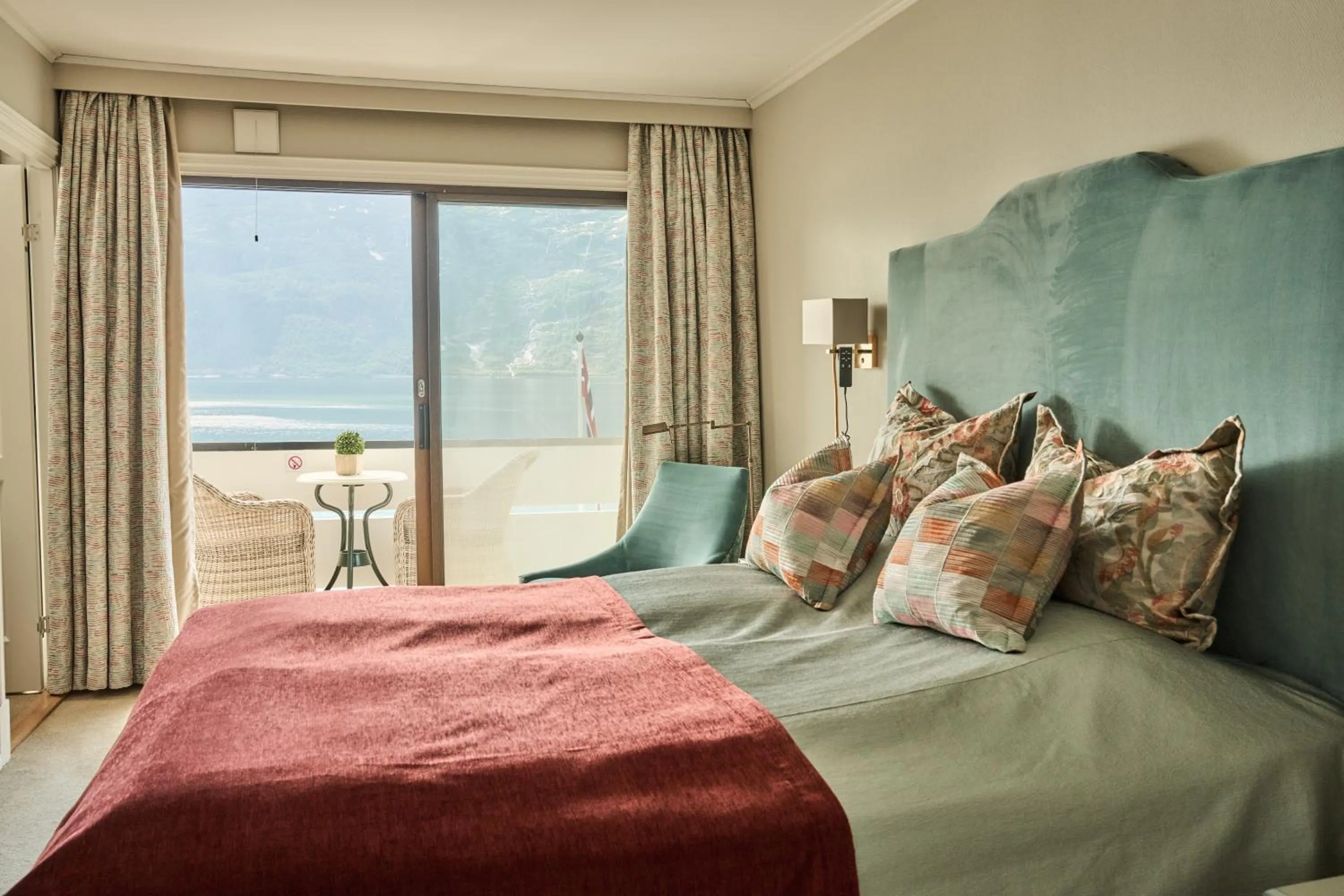 Bed in Hotel Ullensvang