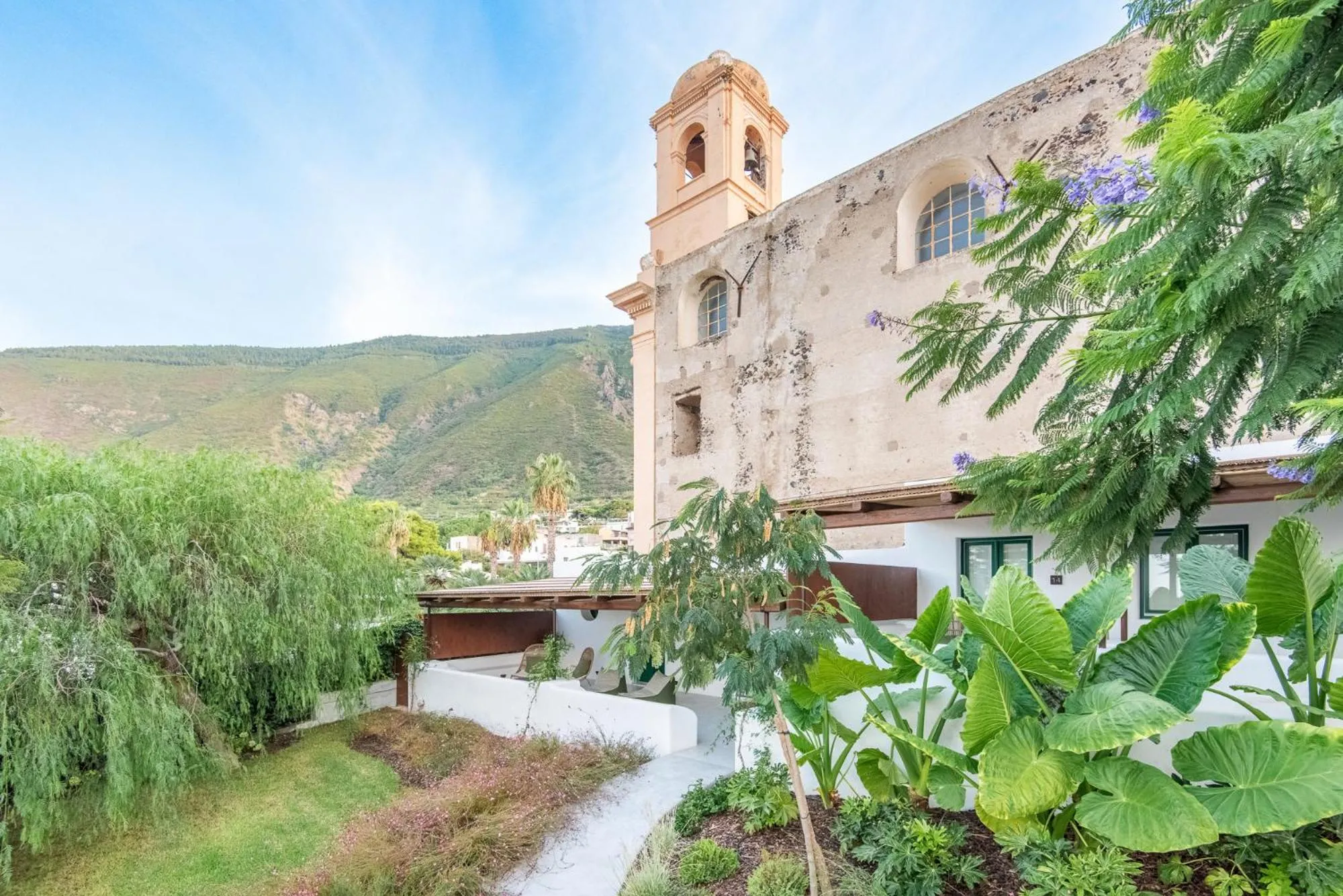 Garden in Hotel Ravesi