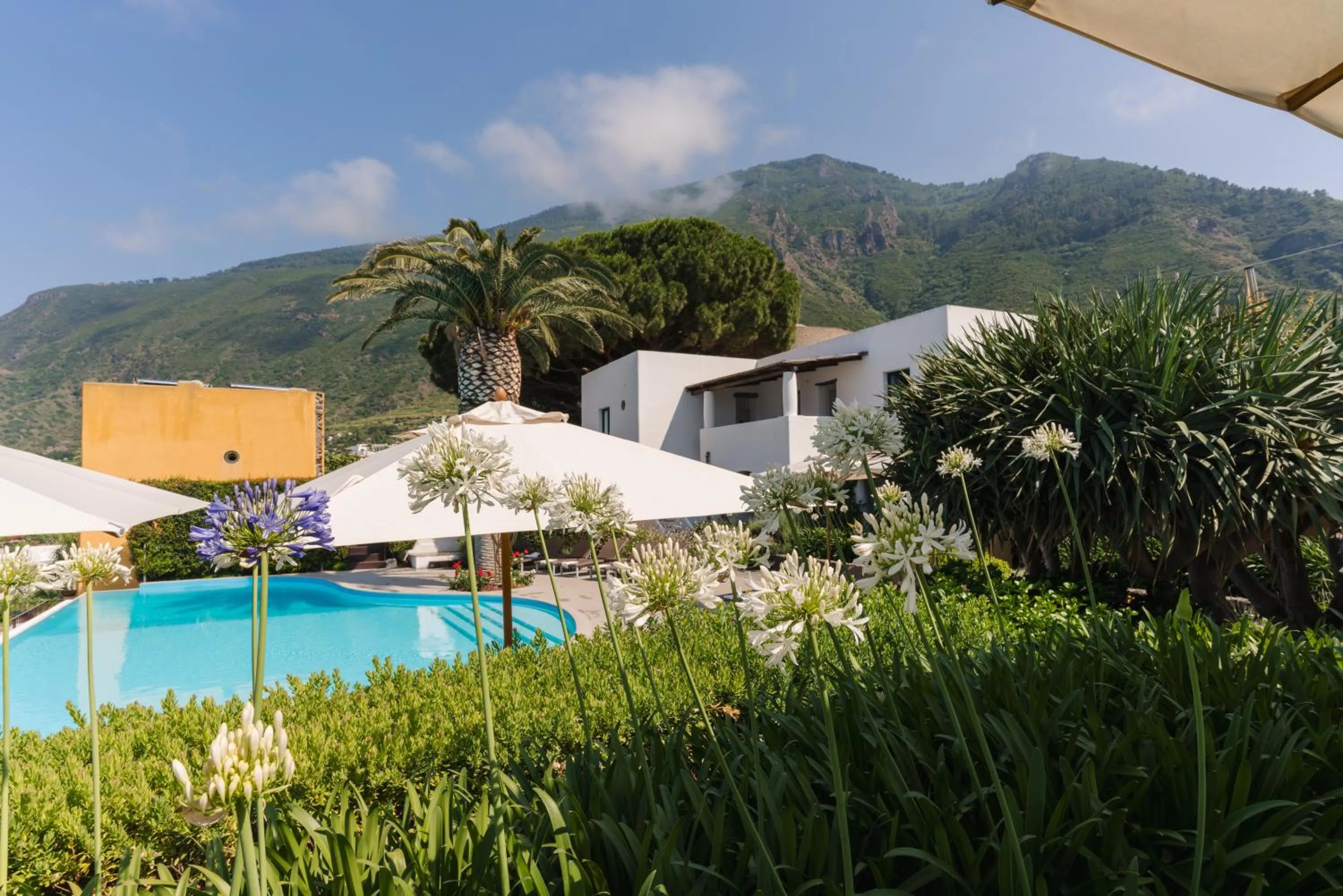 Spring in Hotel Ravesi