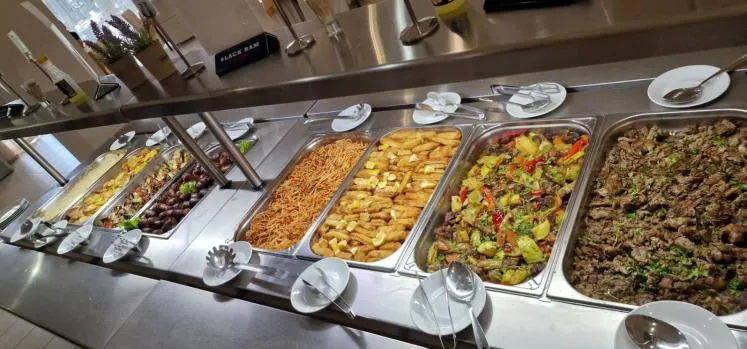 Food in Hotel Arsenal