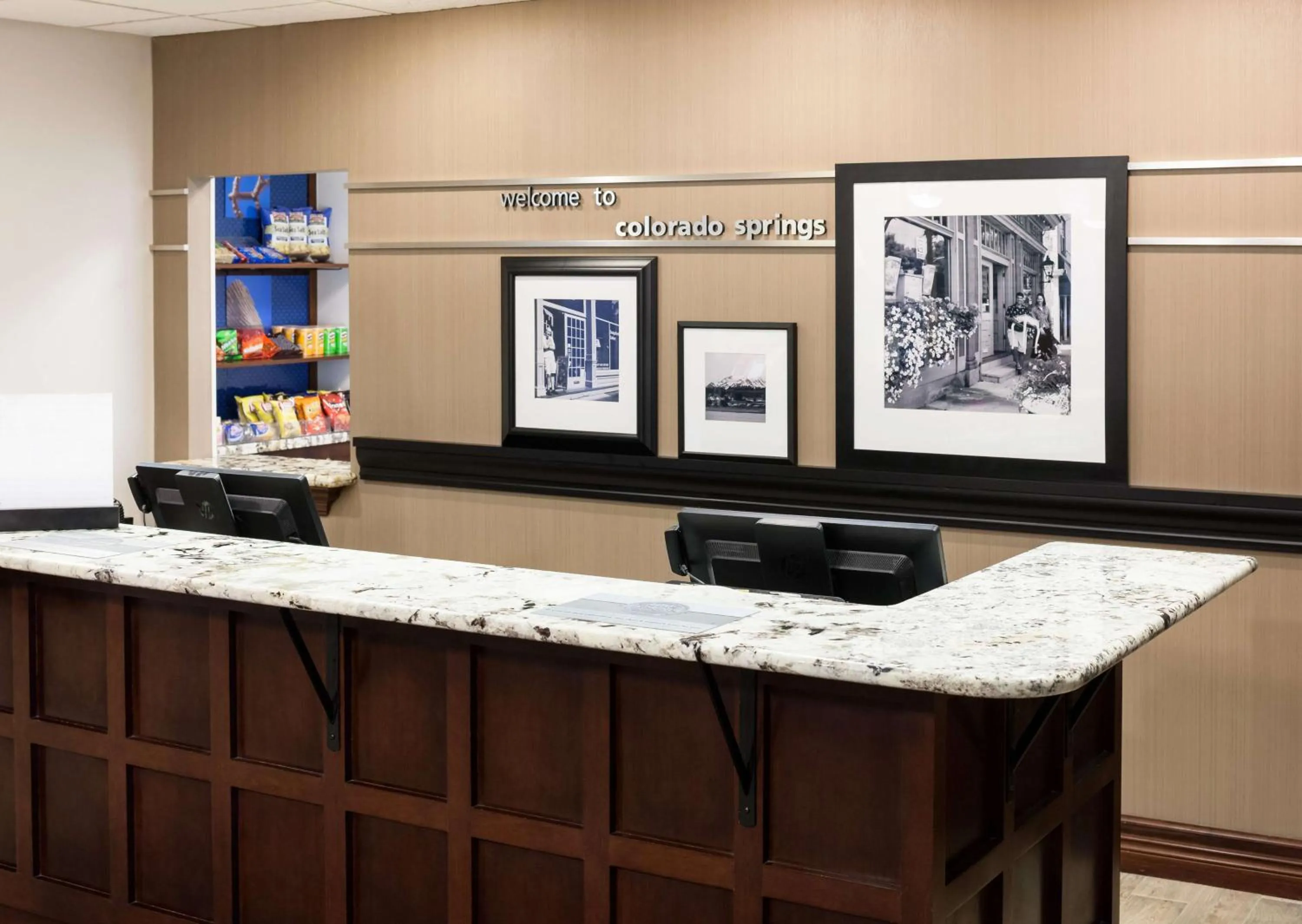 Lobby or reception in Hampton Inn & Suites Colorado Springs/I-25 South