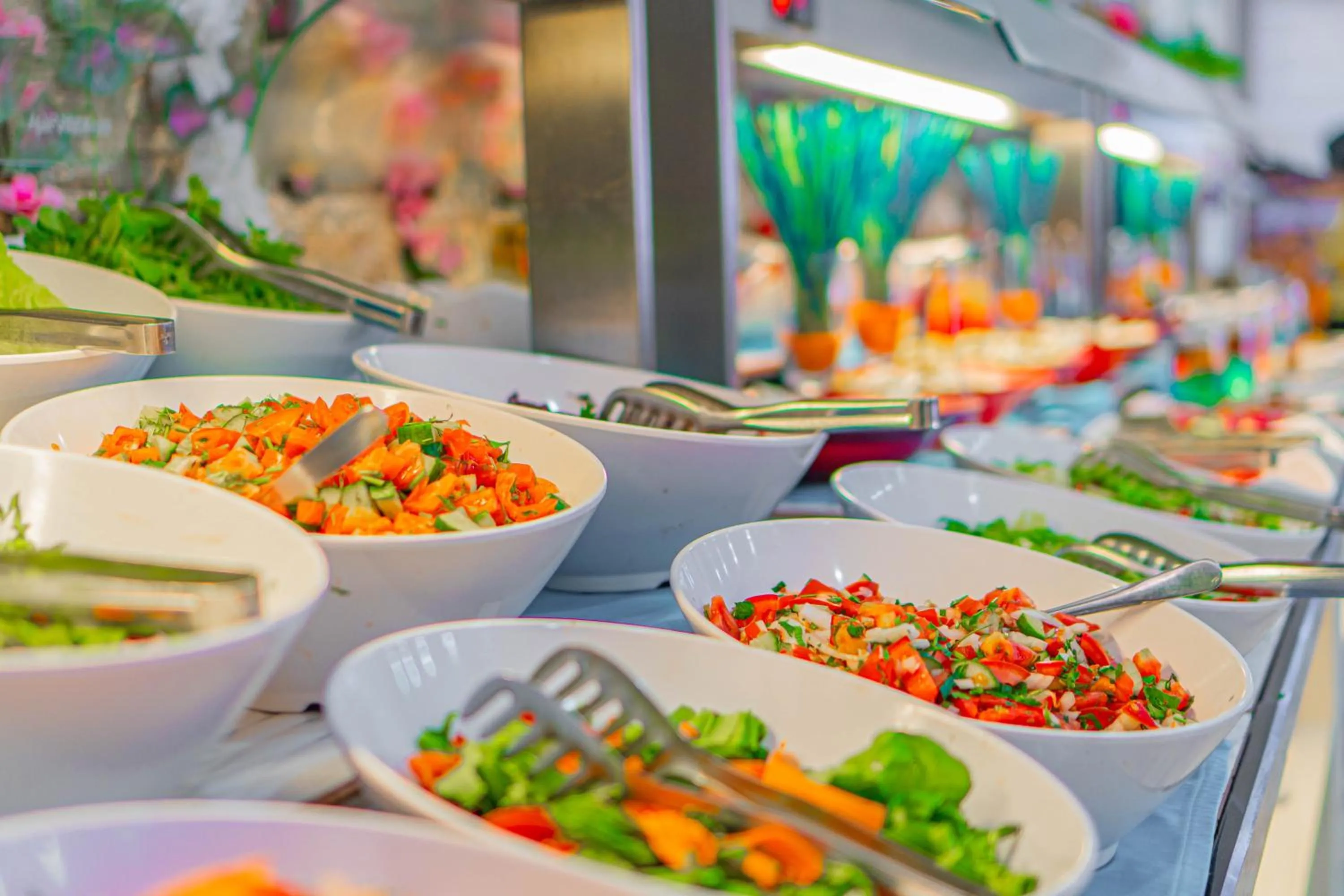 Food and drinks in Sayanora Hotel - All Inclusive