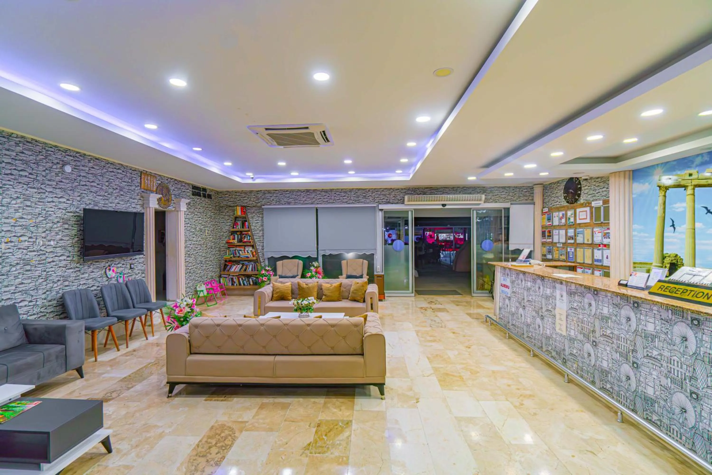 Lobby or reception in Sayanora Hotel - All Inclusive