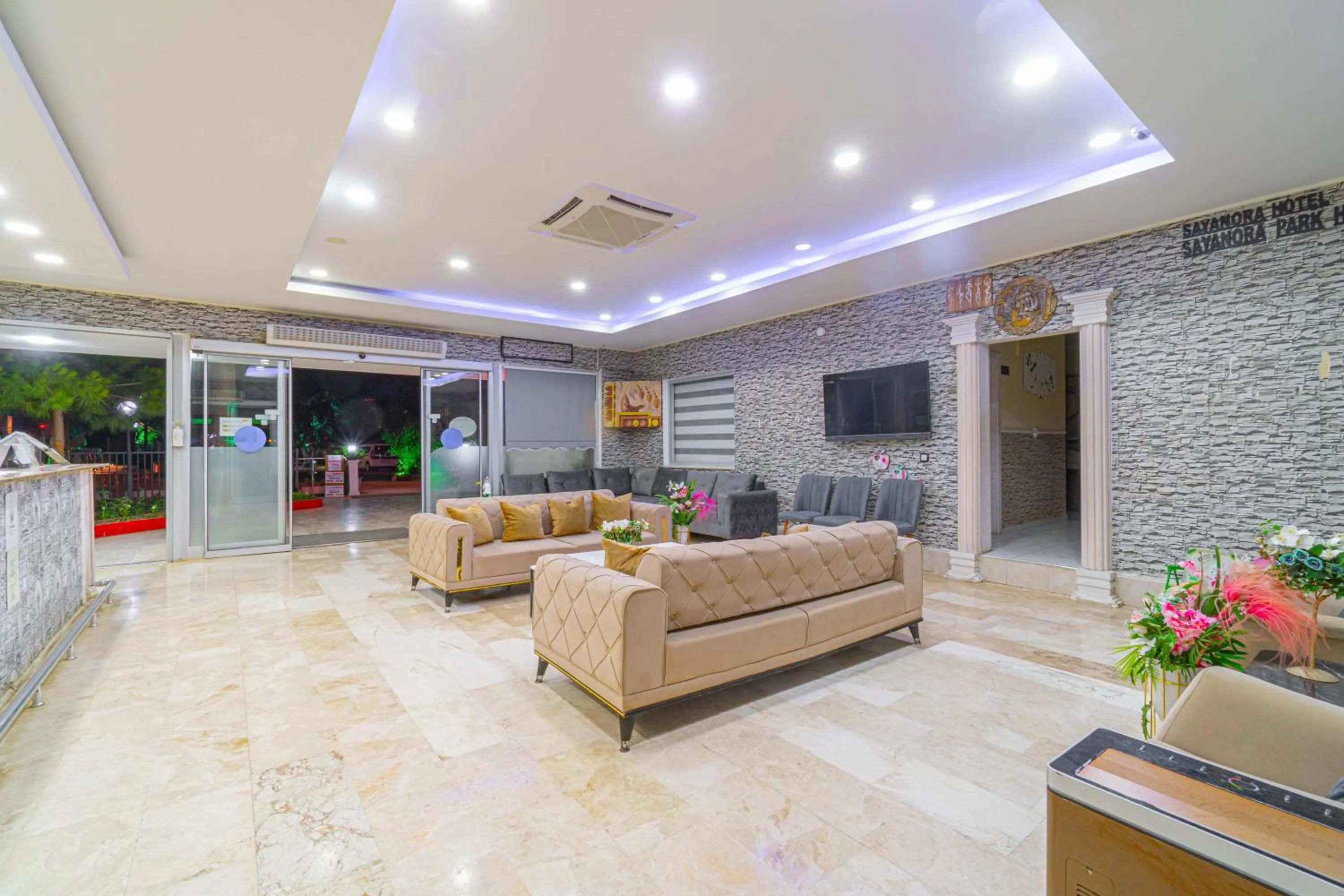Lobby or reception in Sayanora Hotel - All Inclusive