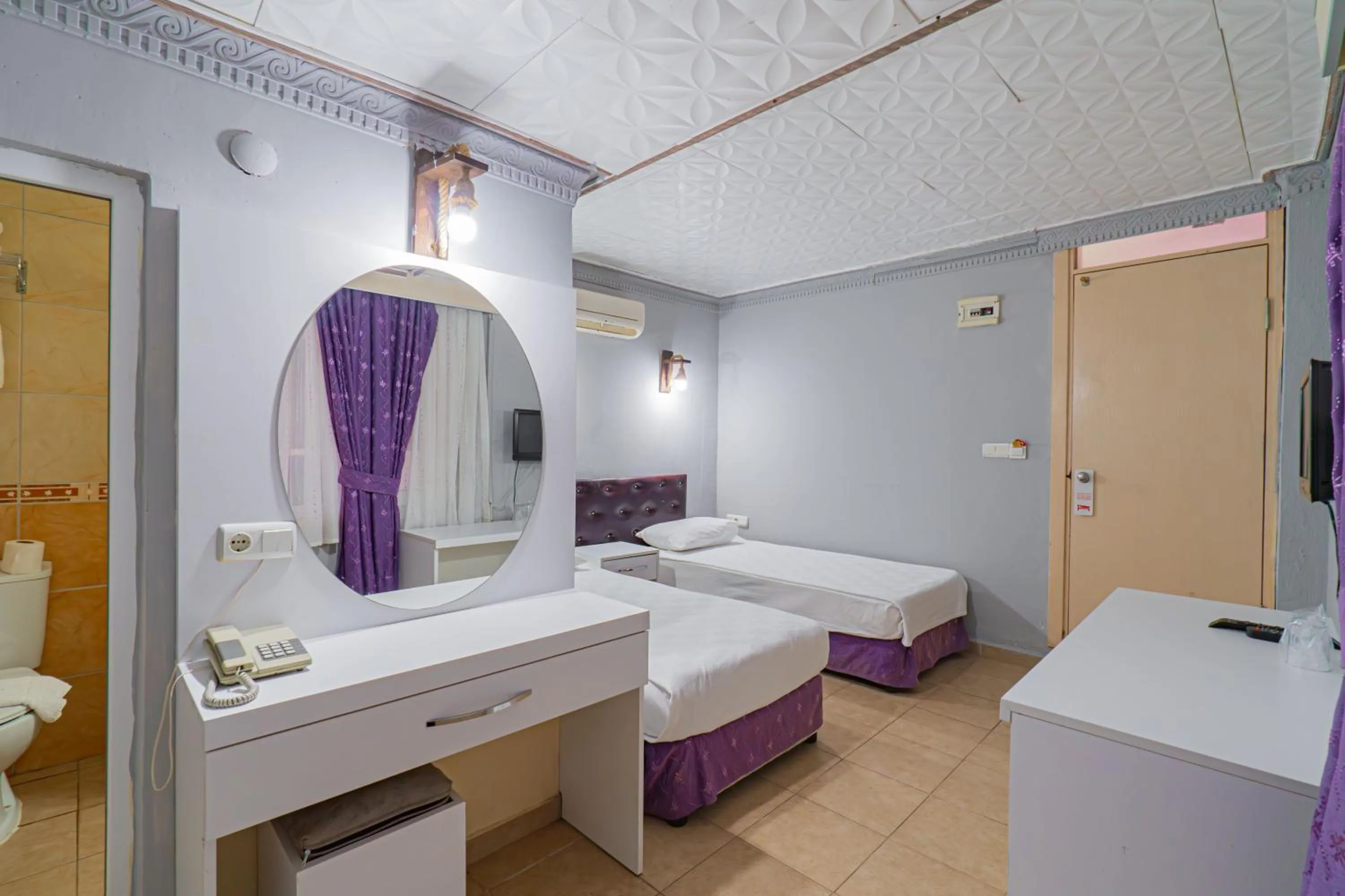 Photo of the whole room, Bed in Sayanora Hotel - All Inclusive