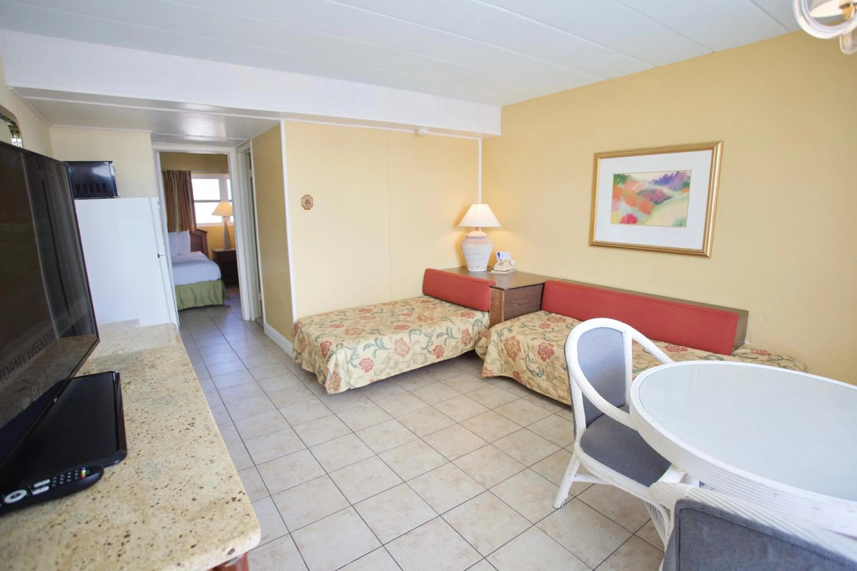 Living room, Bed in Quebec Motel