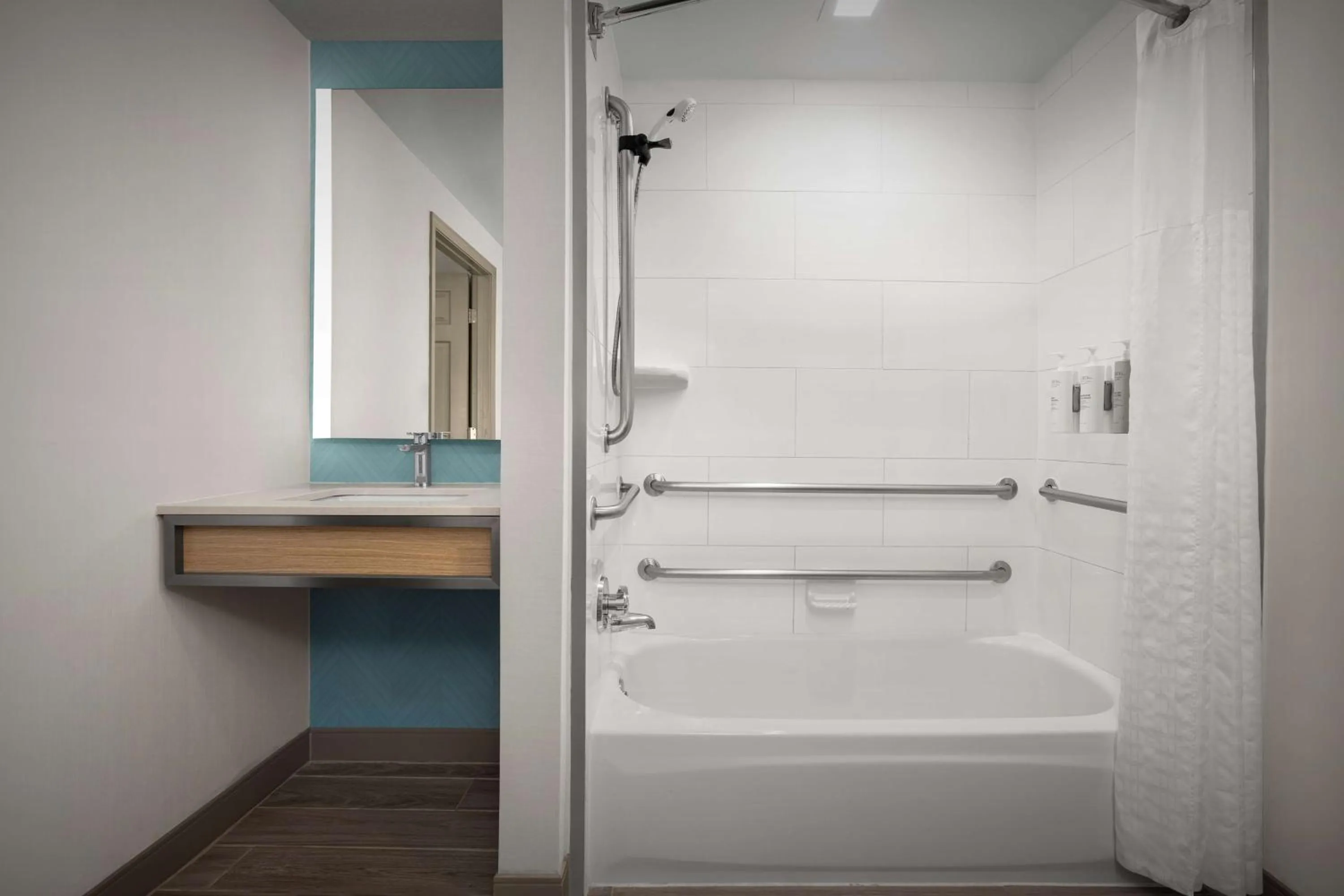 Bathroom in Hilton Garden Inn Colorado Springs North