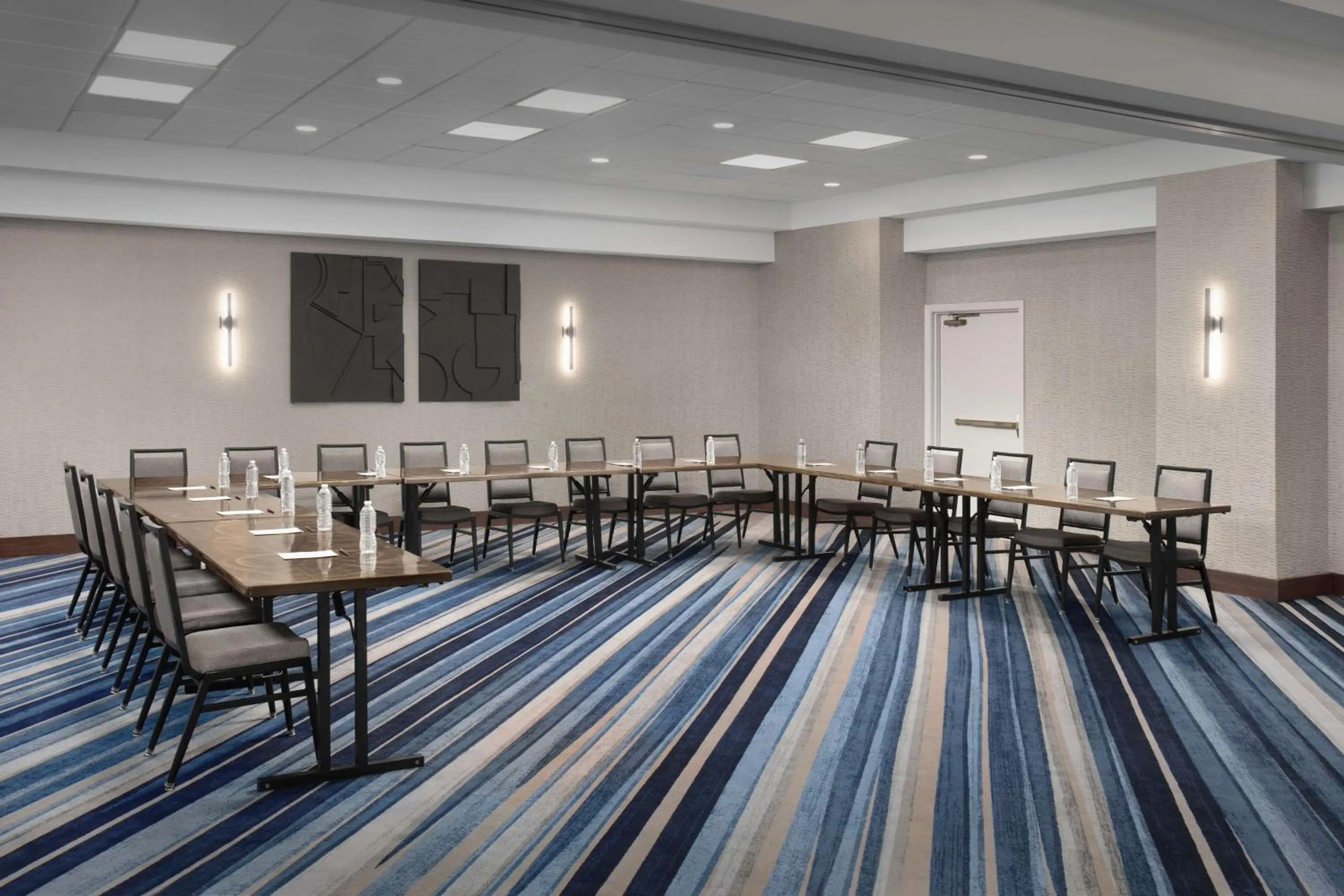 Meeting/conference room in Embassy Suites by Hilton Dallas Near the Galleria