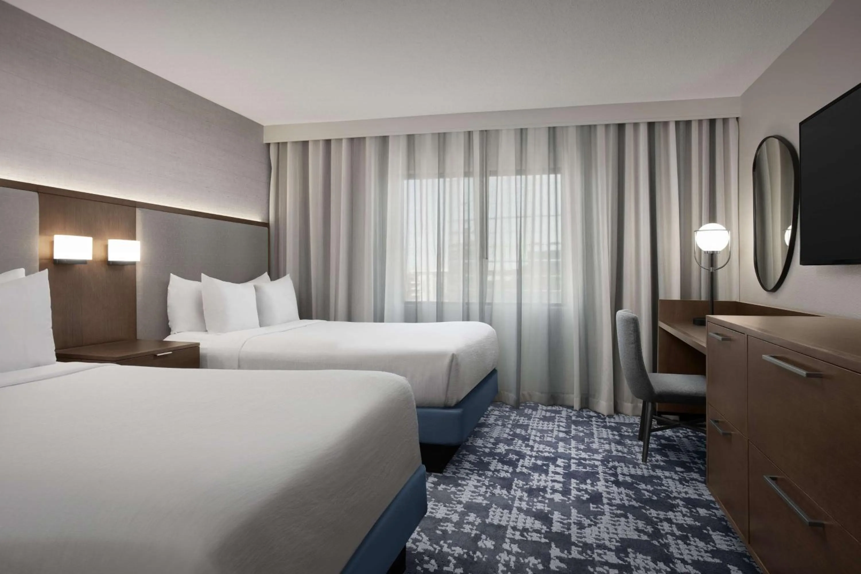 Bedroom, Bed in Embassy Suites by Hilton Dallas Near the Galleria