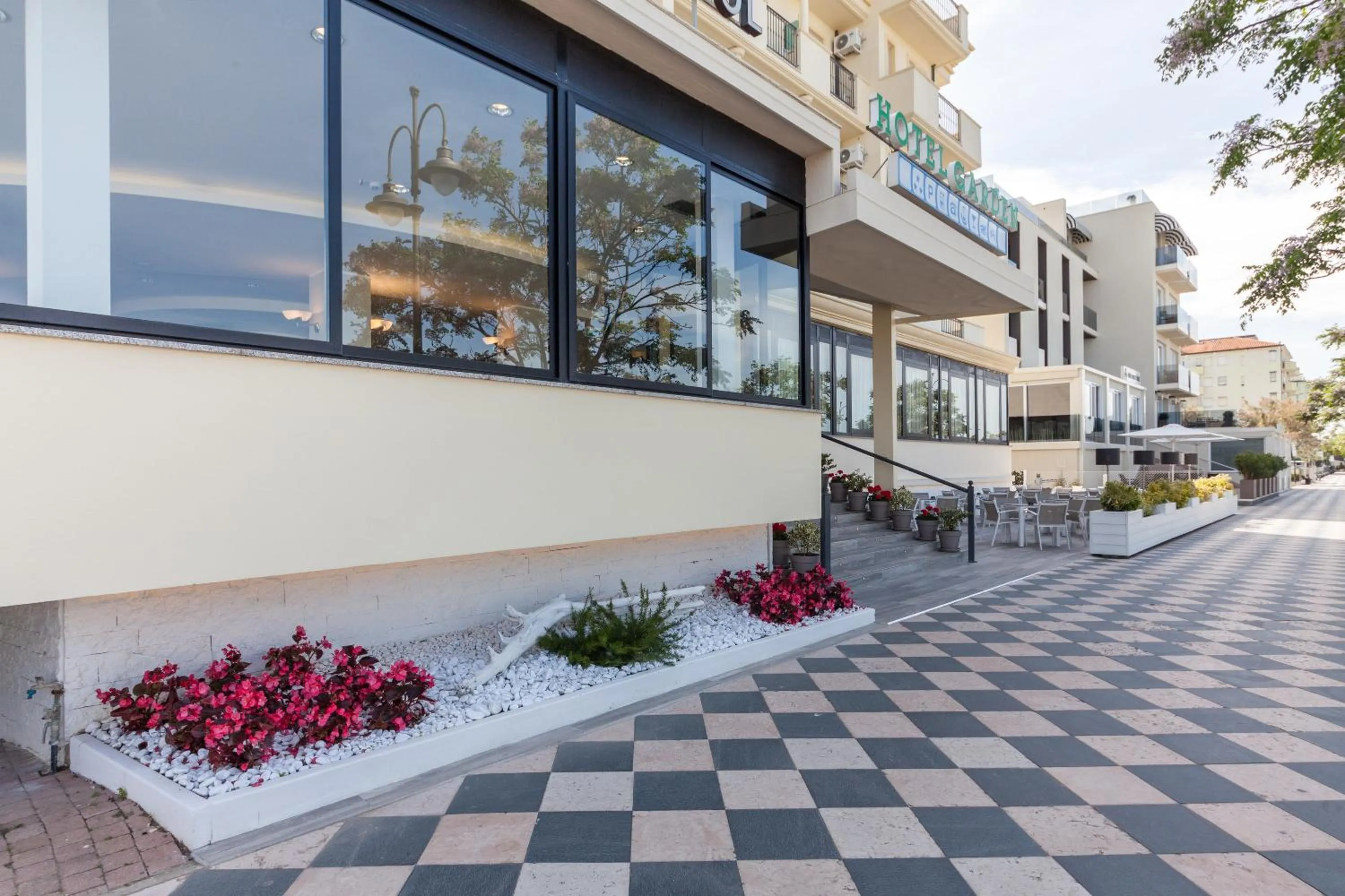 Facade/entrance in Hotel Garden