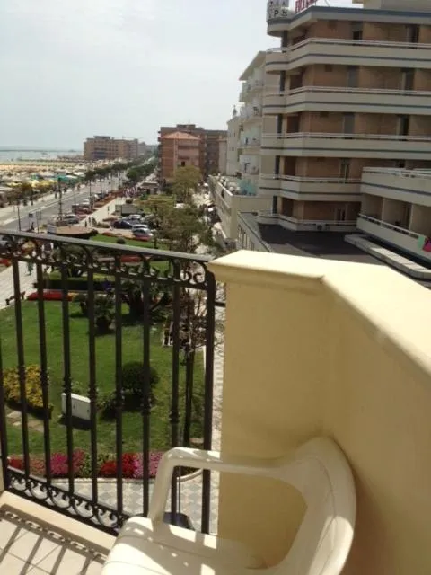 Balcony/Terrace in Hotel Garden