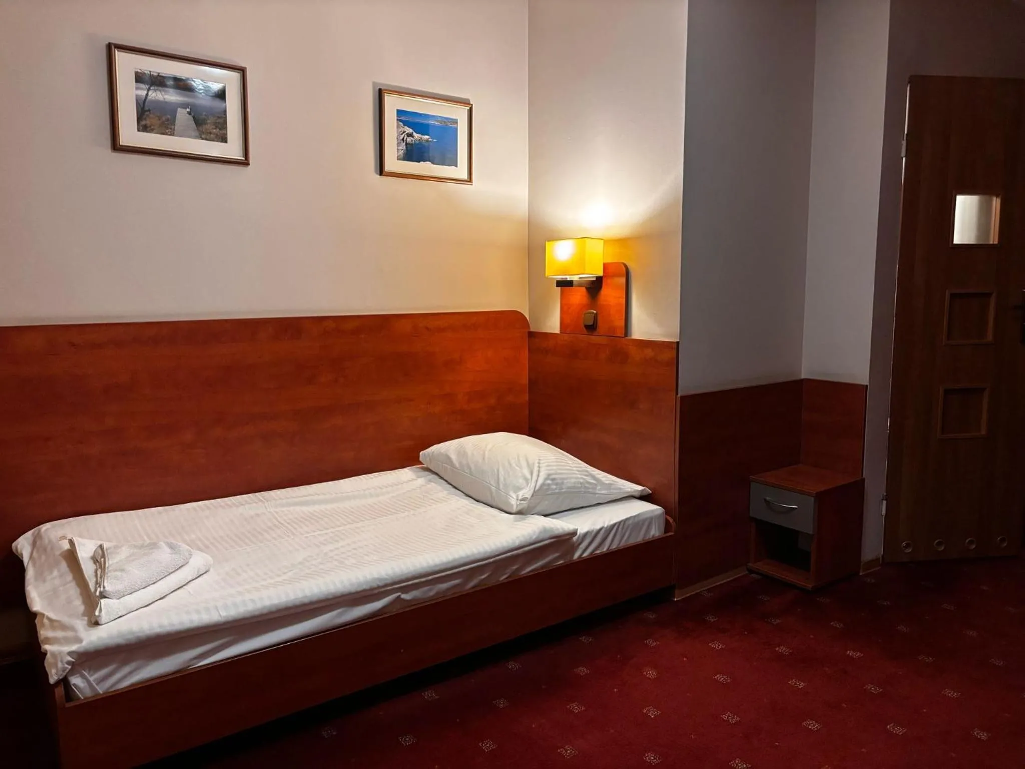 Single Room in Hotel Orion