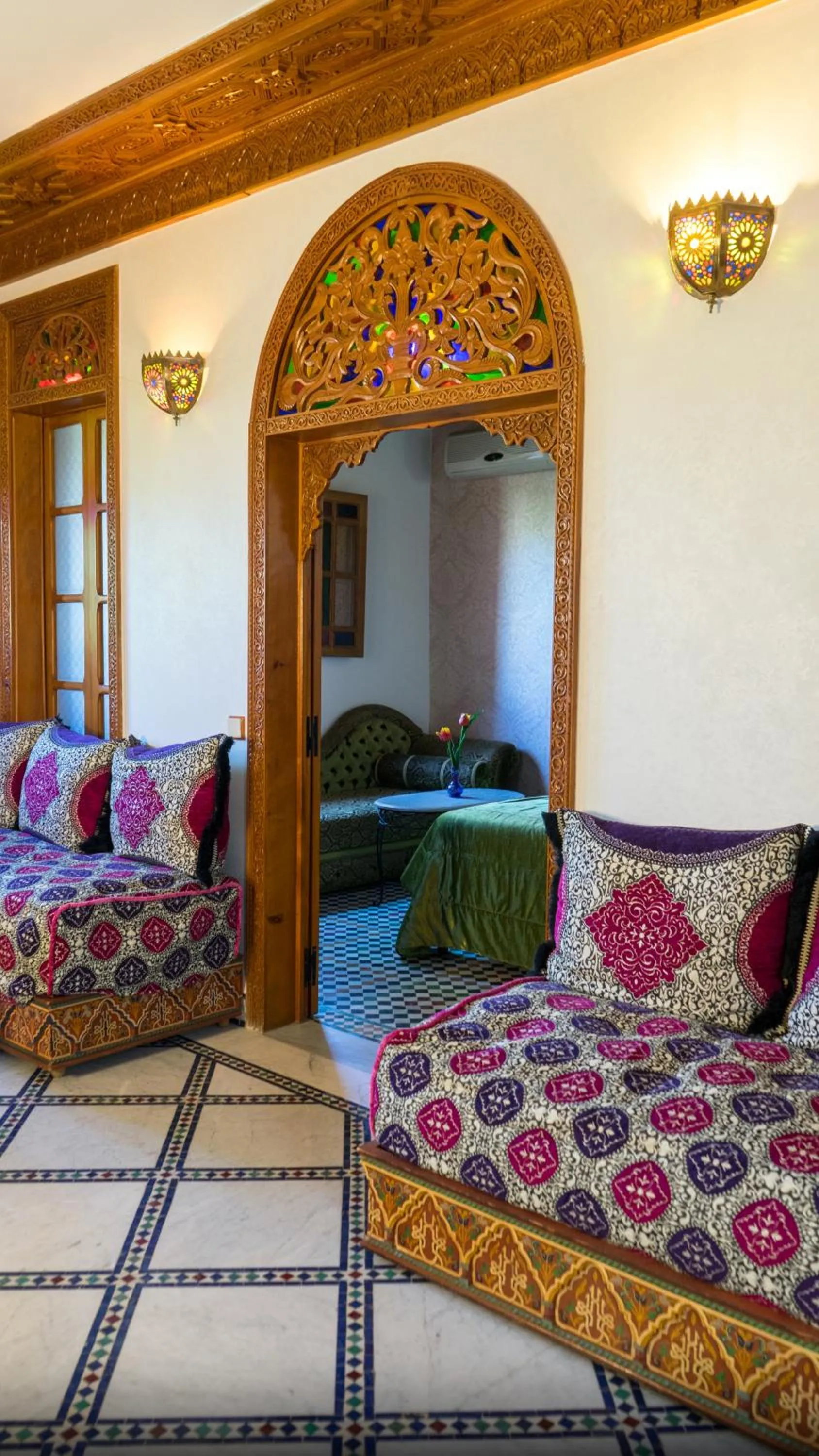 Bed in Riad Dar El Ouedghiri