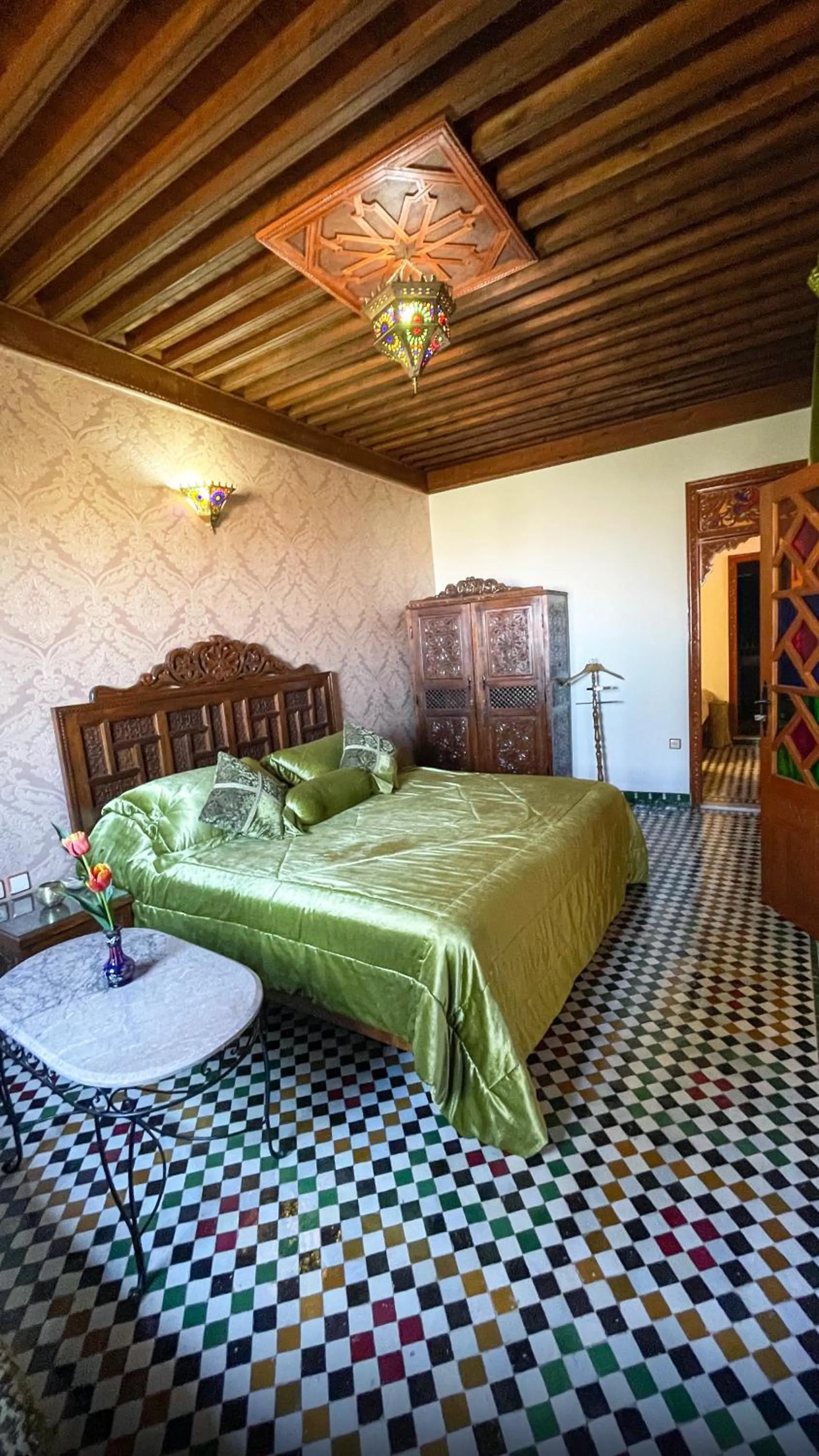 Bed in Riad Dar El Ouedghiri