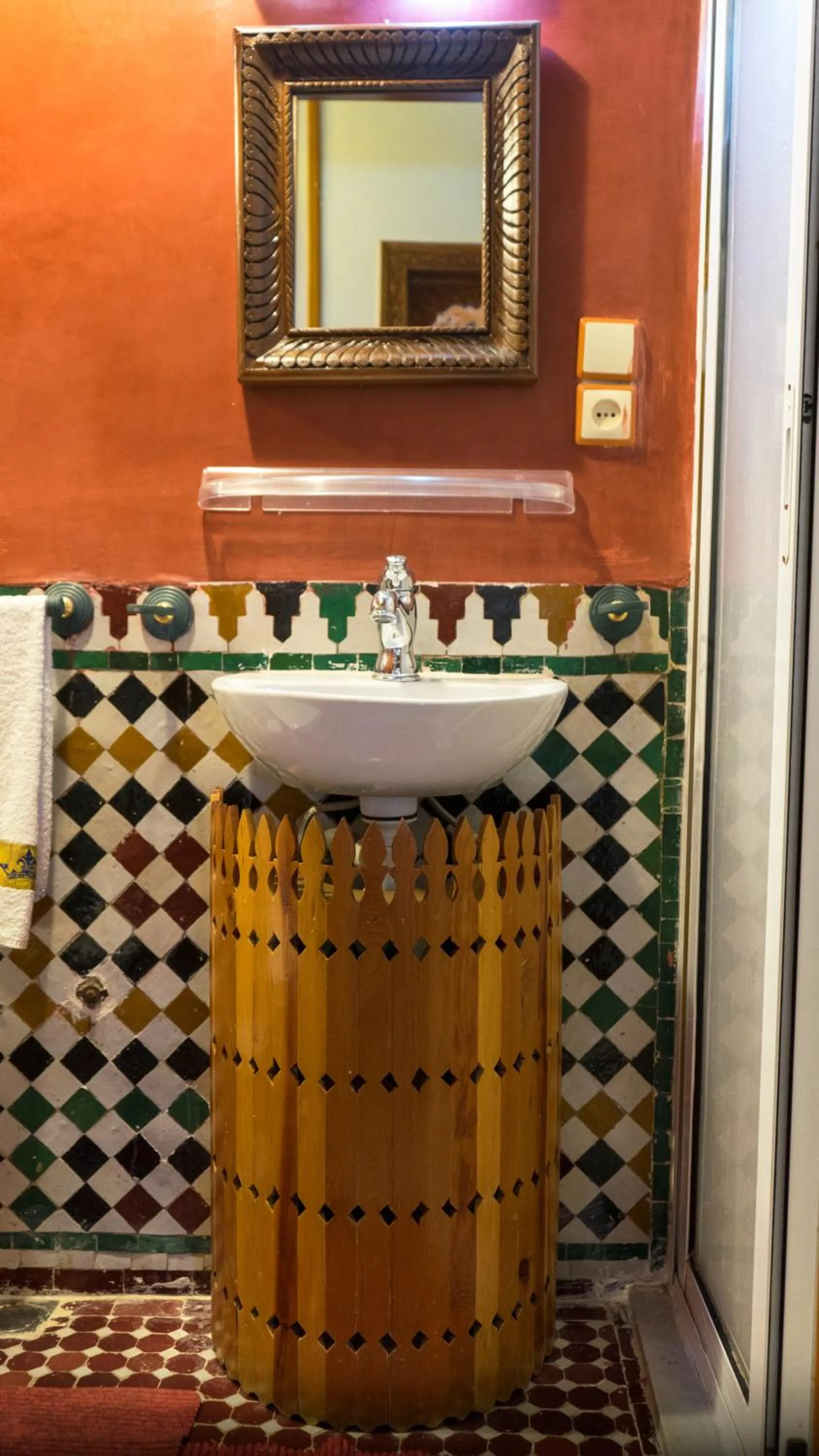 Bathroom in Riad Dar El Ouedghiri