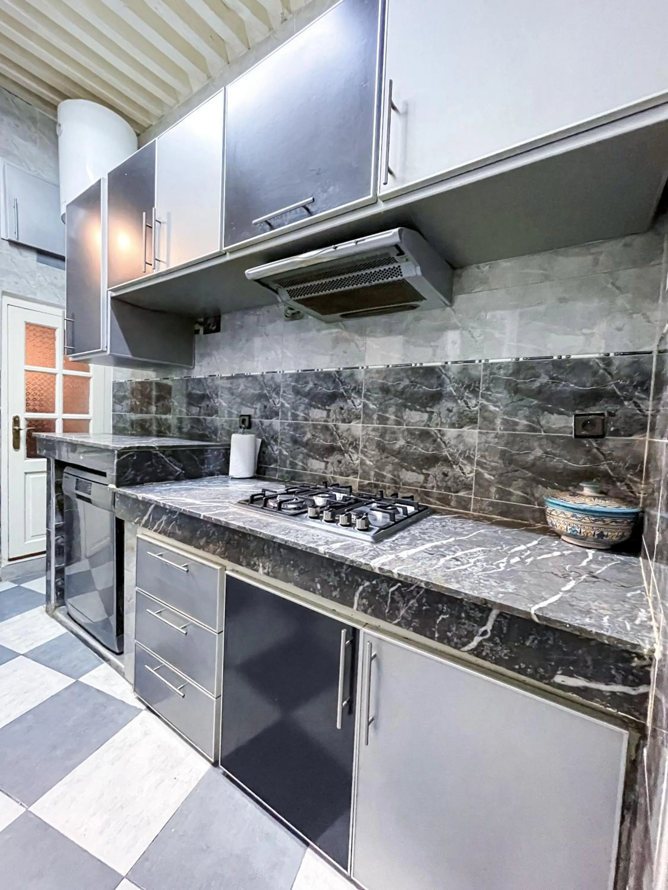 Coffee/tea facilities in Riad Dar El Ouedghiri