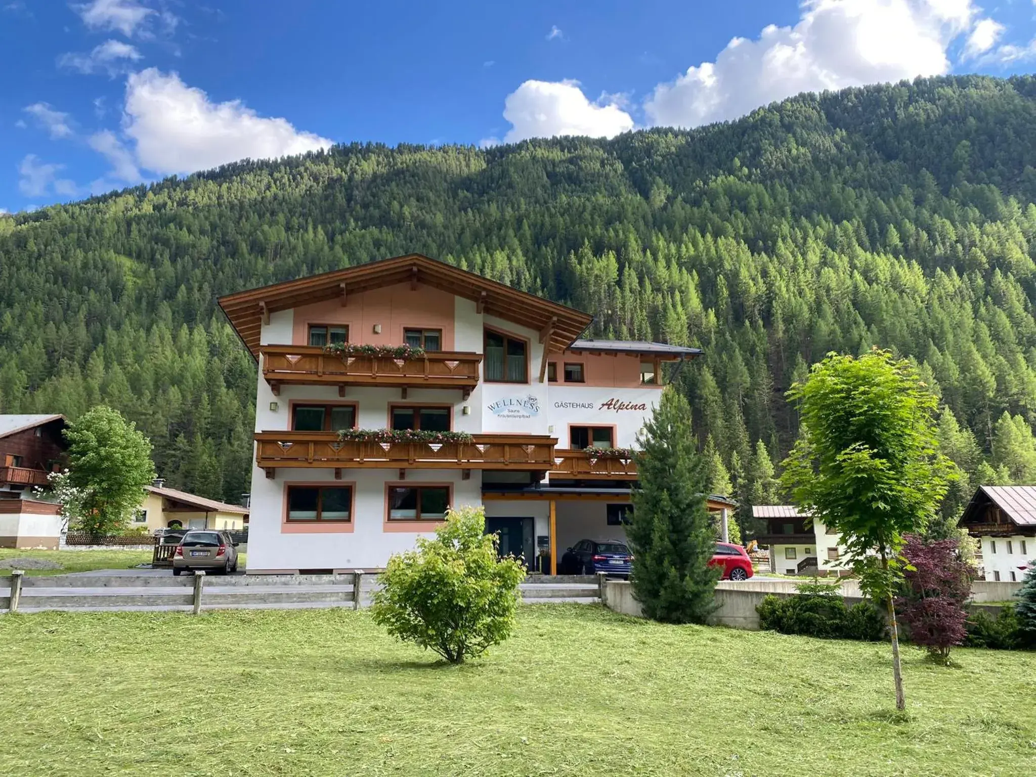 Haus Alpina & Landhaus Schöpf Haus Alpina & Landhaus Schöpf