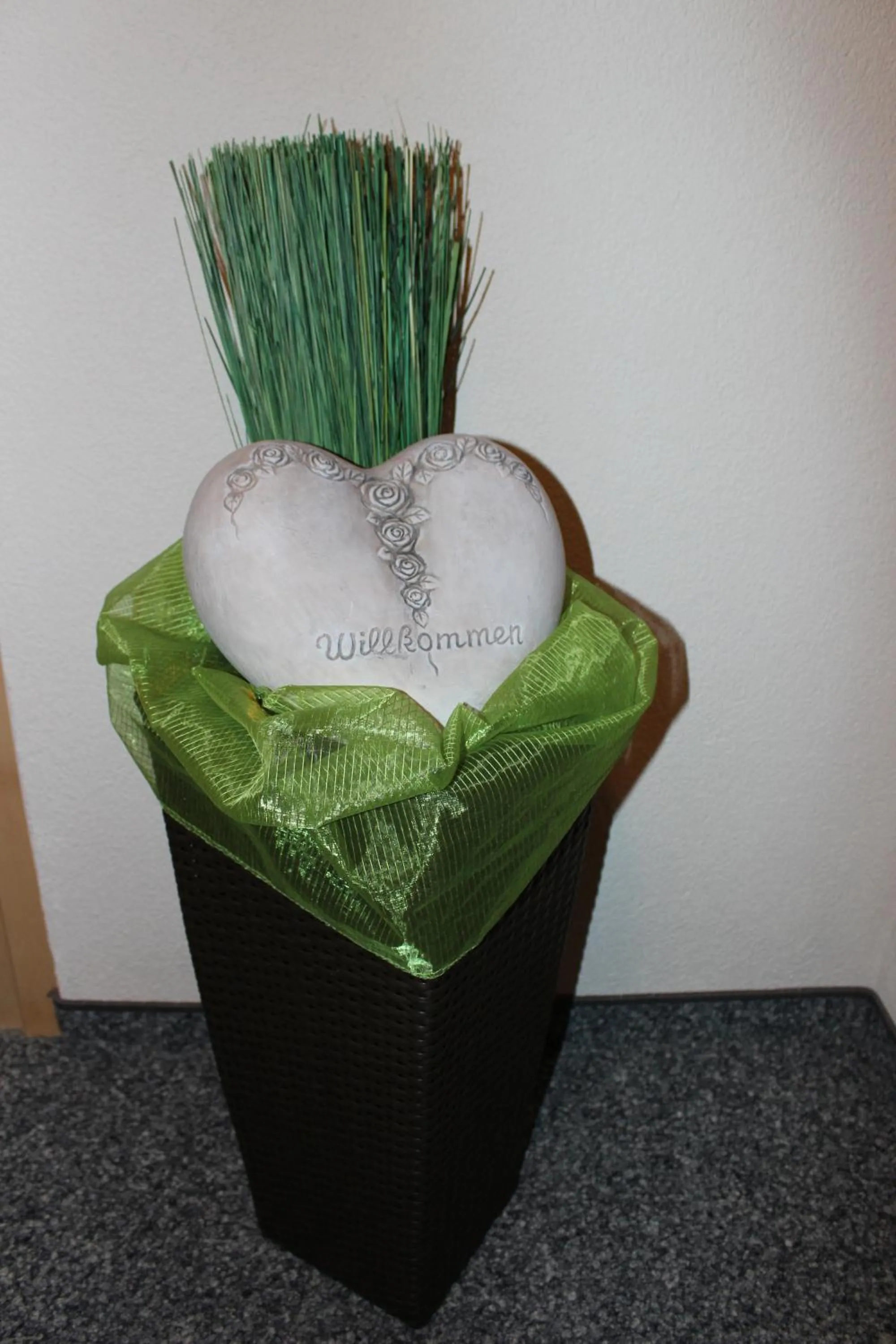 Decorative detail in Haus Alpina & Landhaus Schöpf