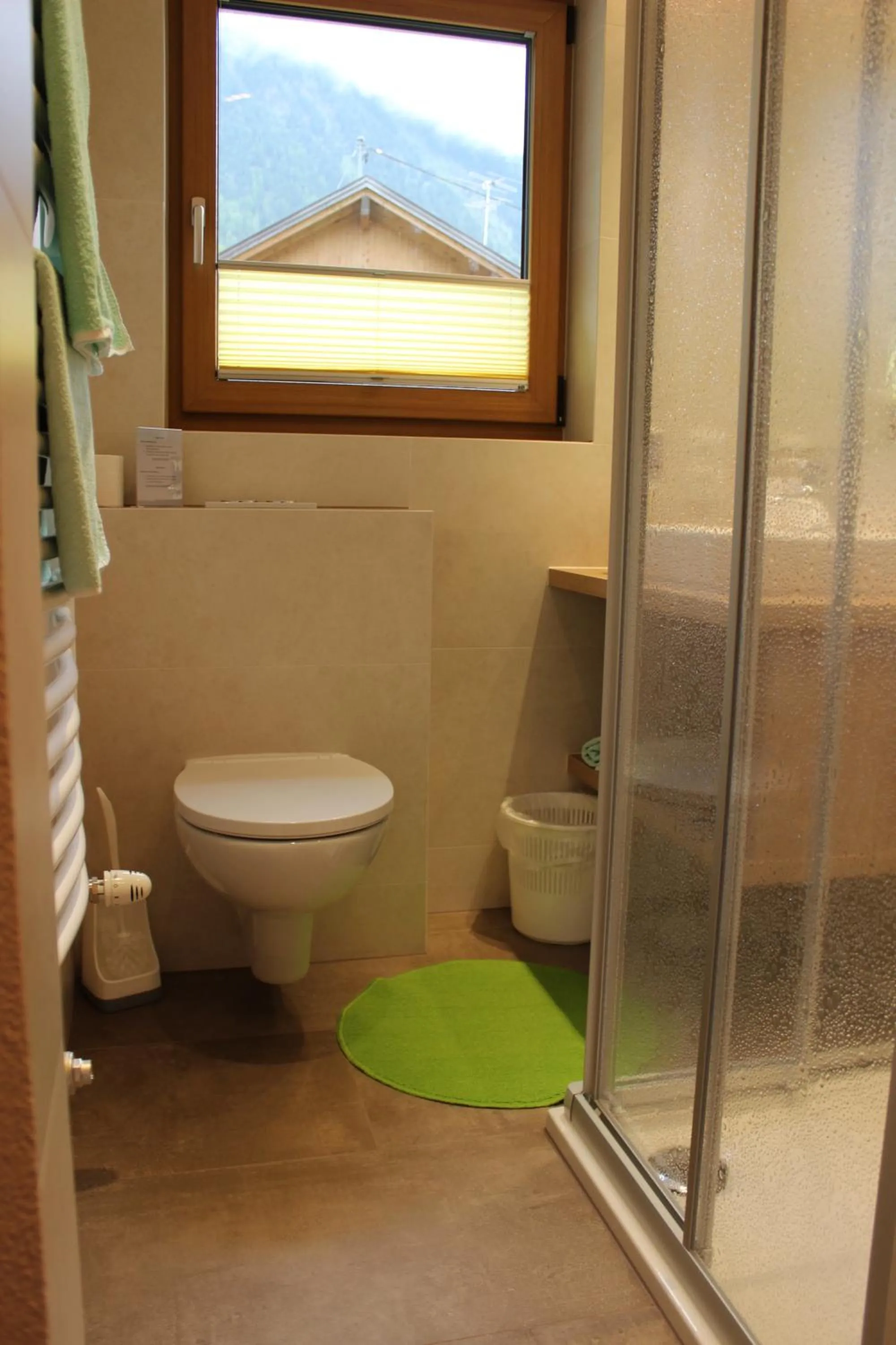 Bathroom in Haus Alpina & Landhaus Schöpf