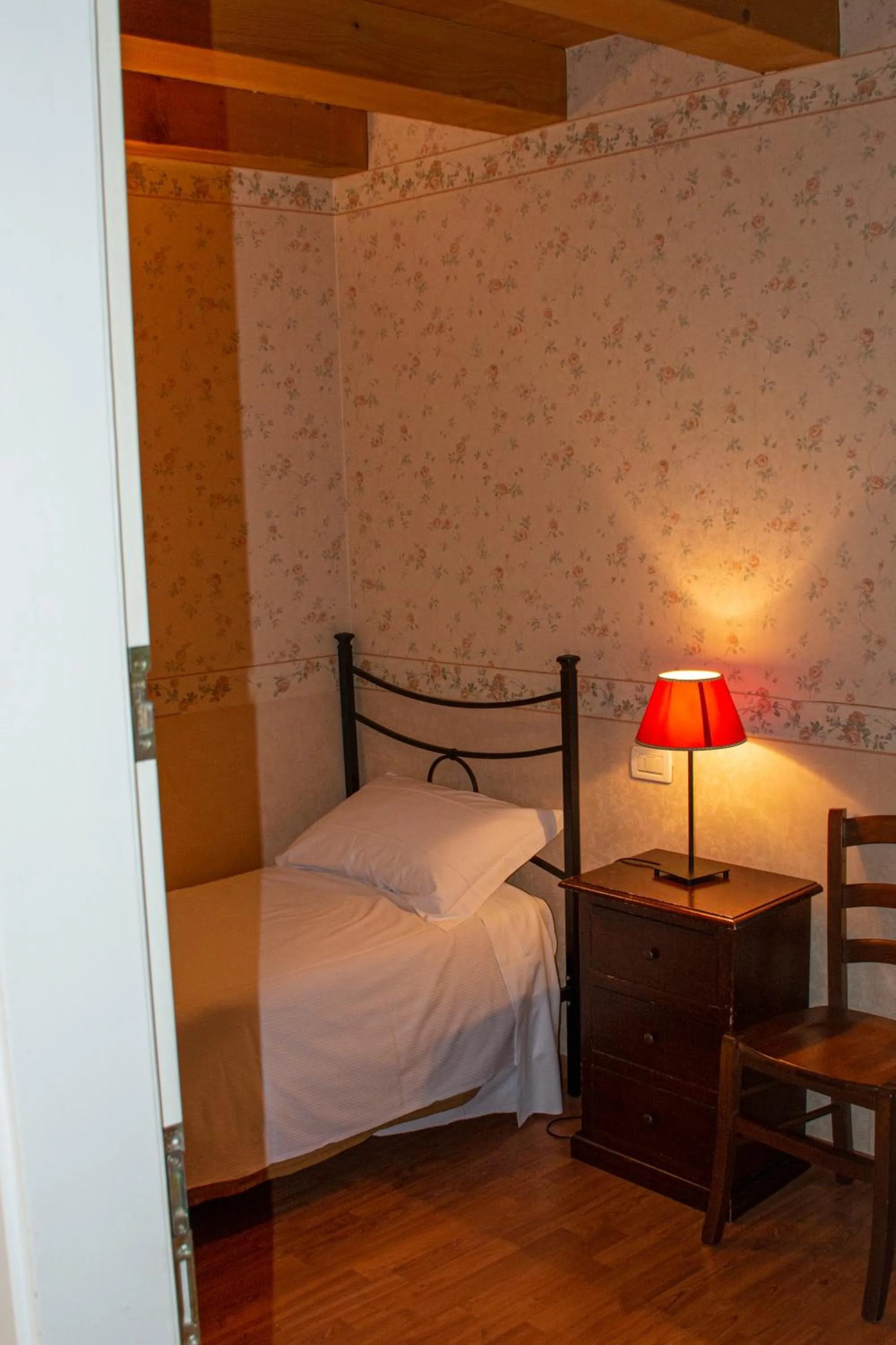 Bed in Hotel Capitelli