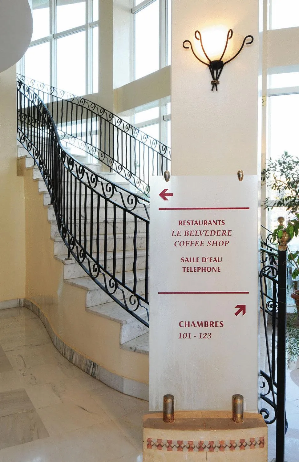 Decorative detail in Hotel du Parc