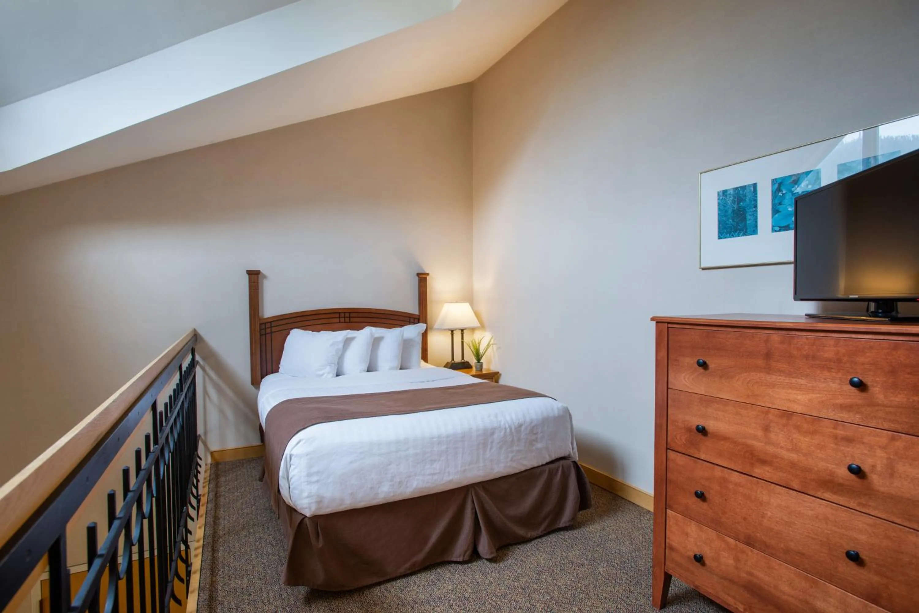 Bed in The Vintage Hotel