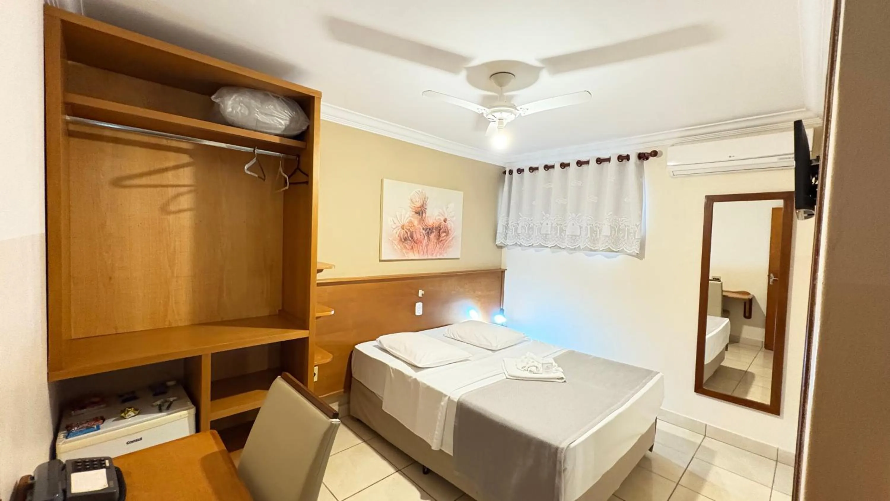 Bedroom, Bed in Hotel Casa Grande Orlândia SP