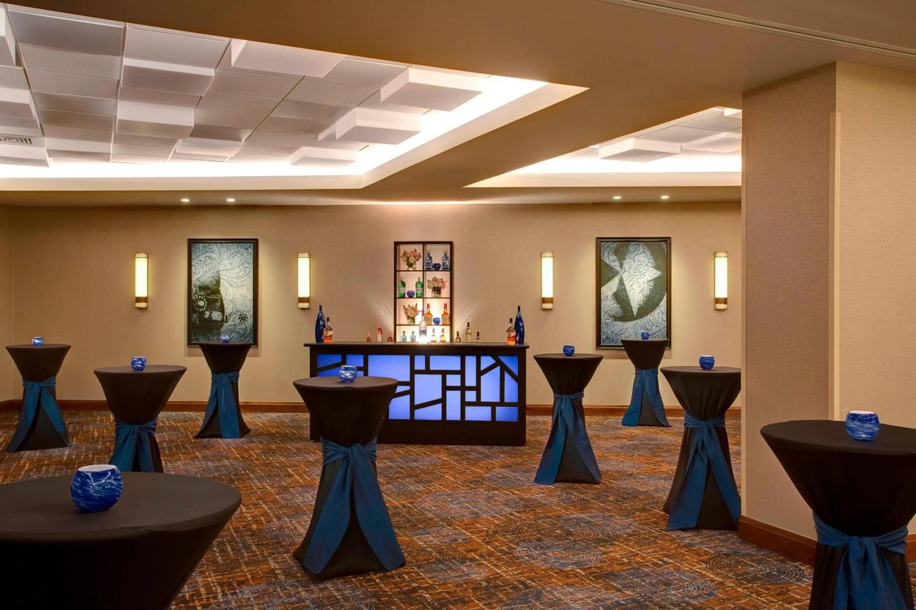 Lobby or reception in Houston Airport Marriott at George Bush Intercontinental