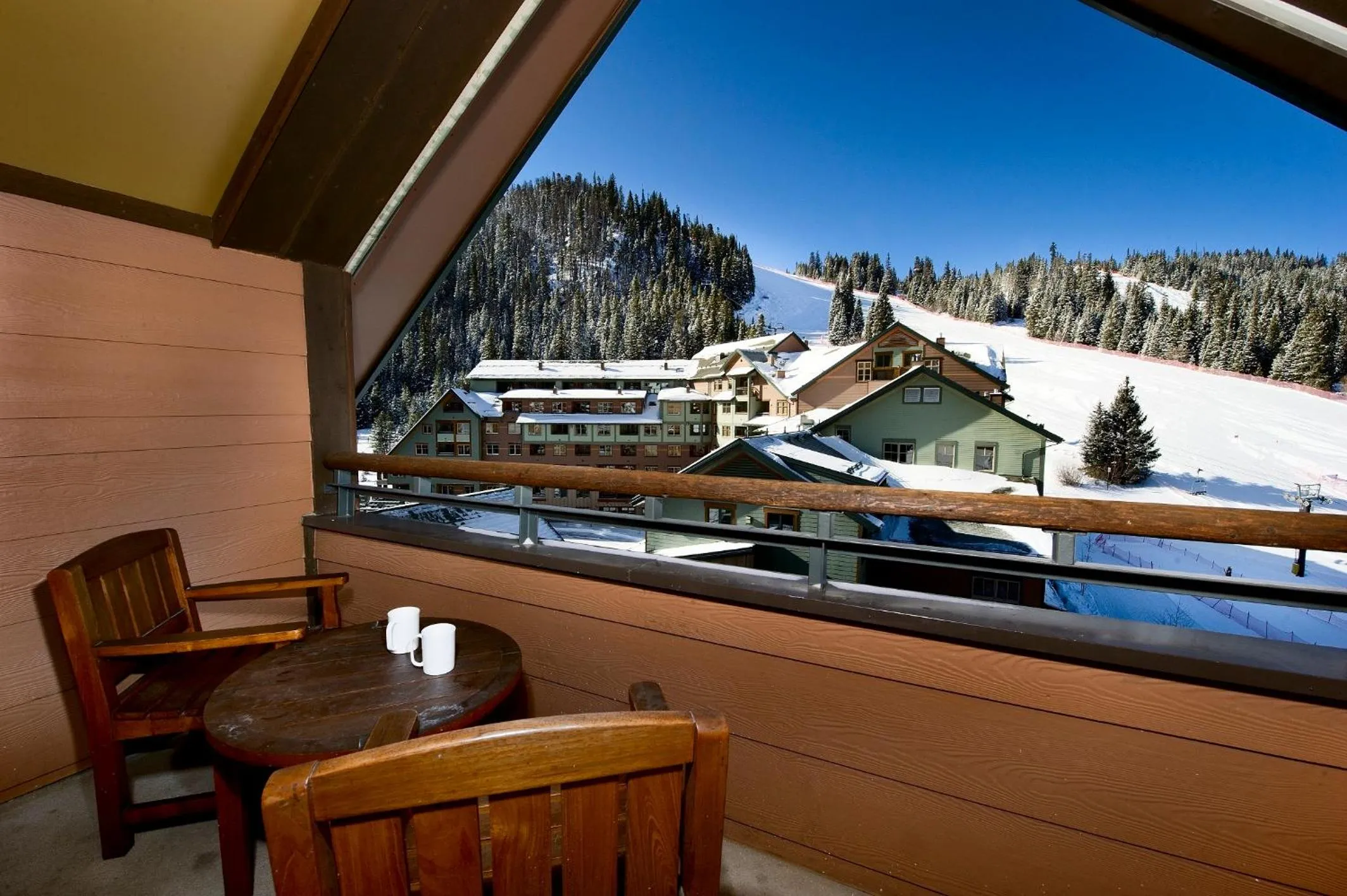 Balcony/Terrace in Zephyr Mountain Lodge