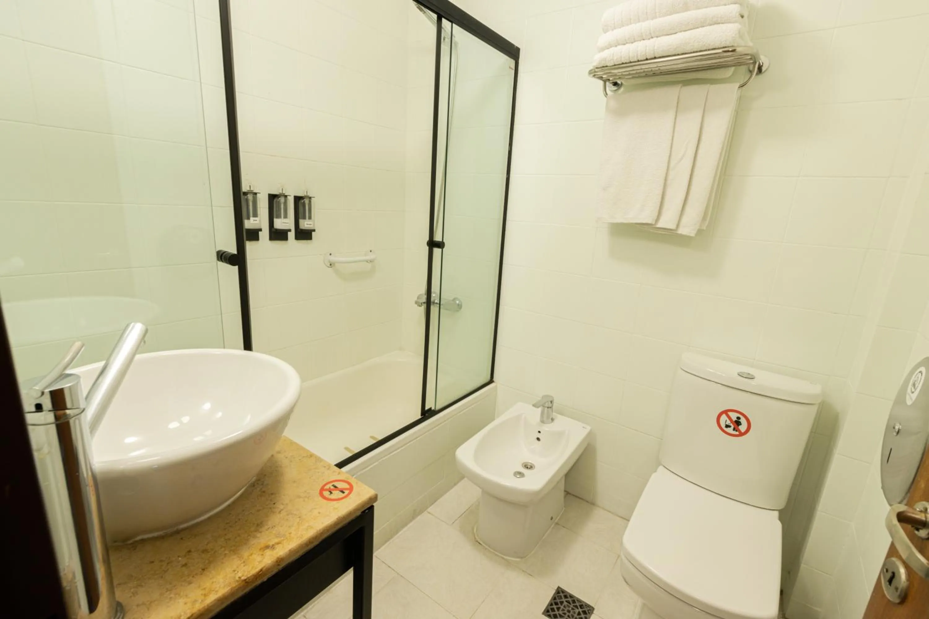 Bathroom in Hotel Cap Polonio