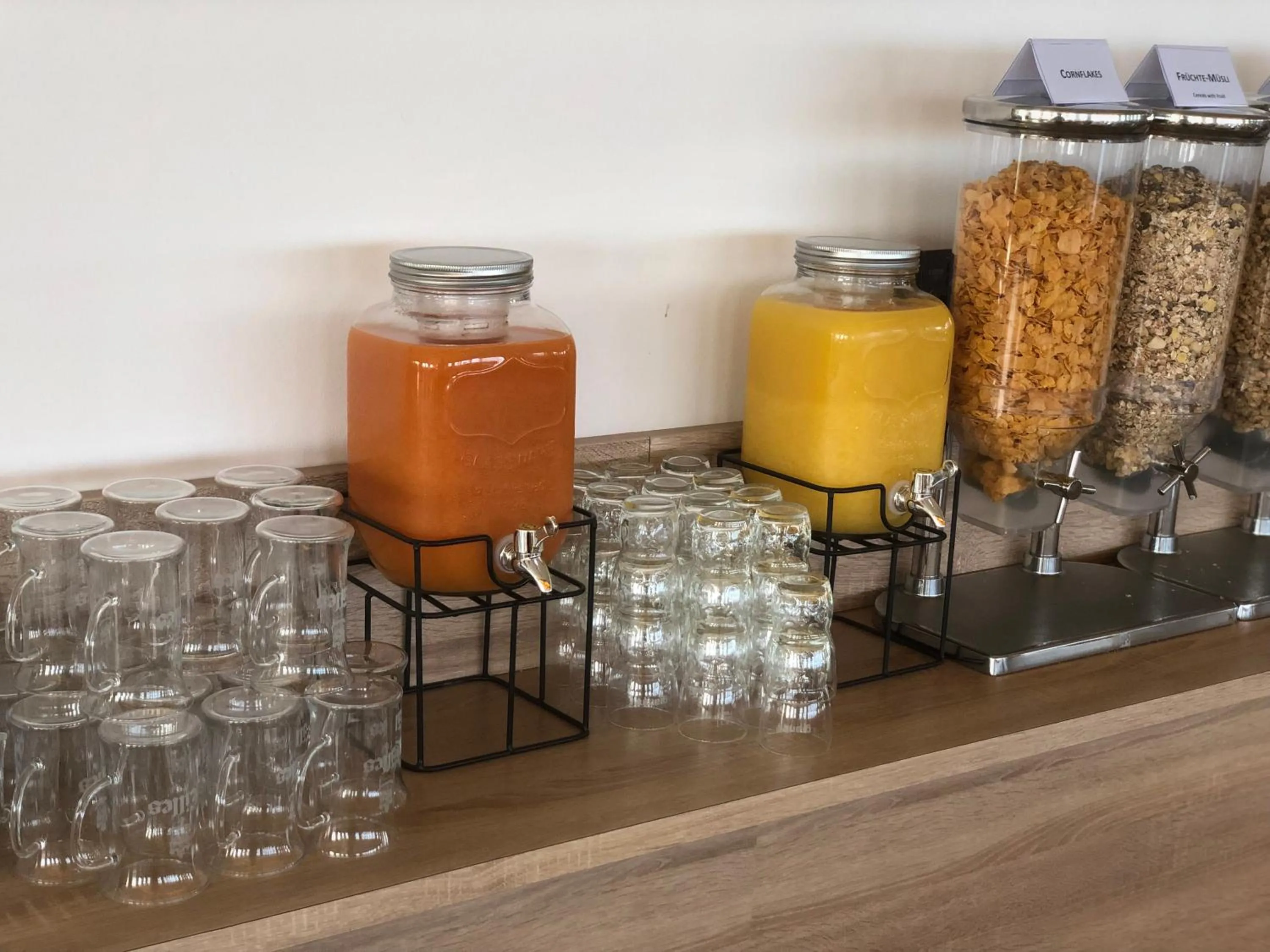 Breakfast in Hotel Löwenstein