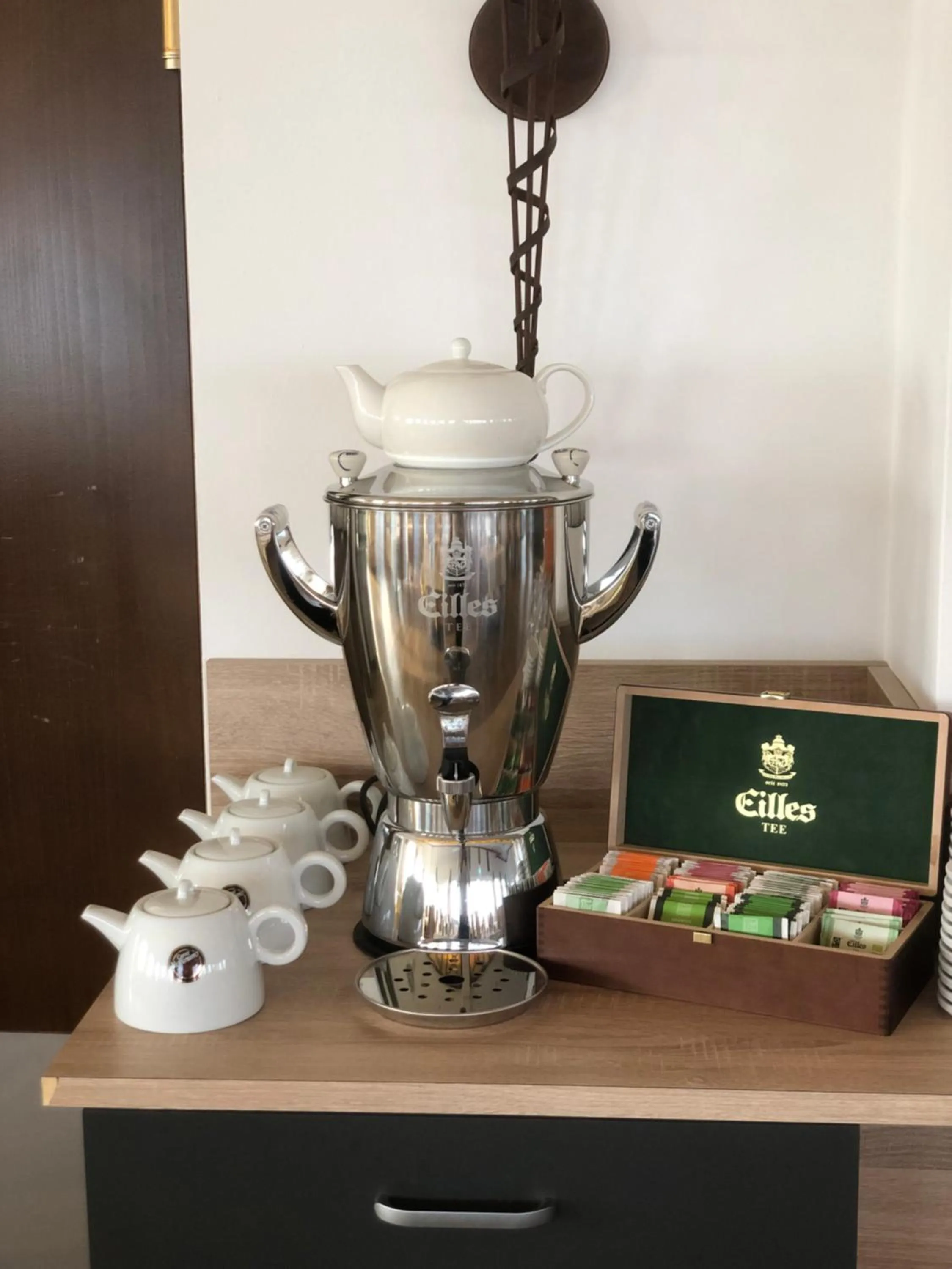 Coffee/tea facilities in Hotel Löwenstein