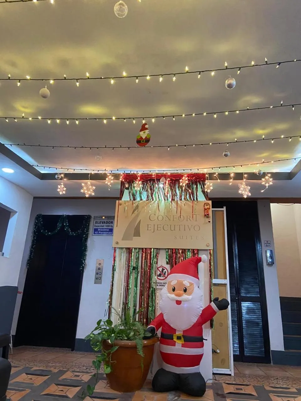 Confort Ejecutivo Suites Lindavista