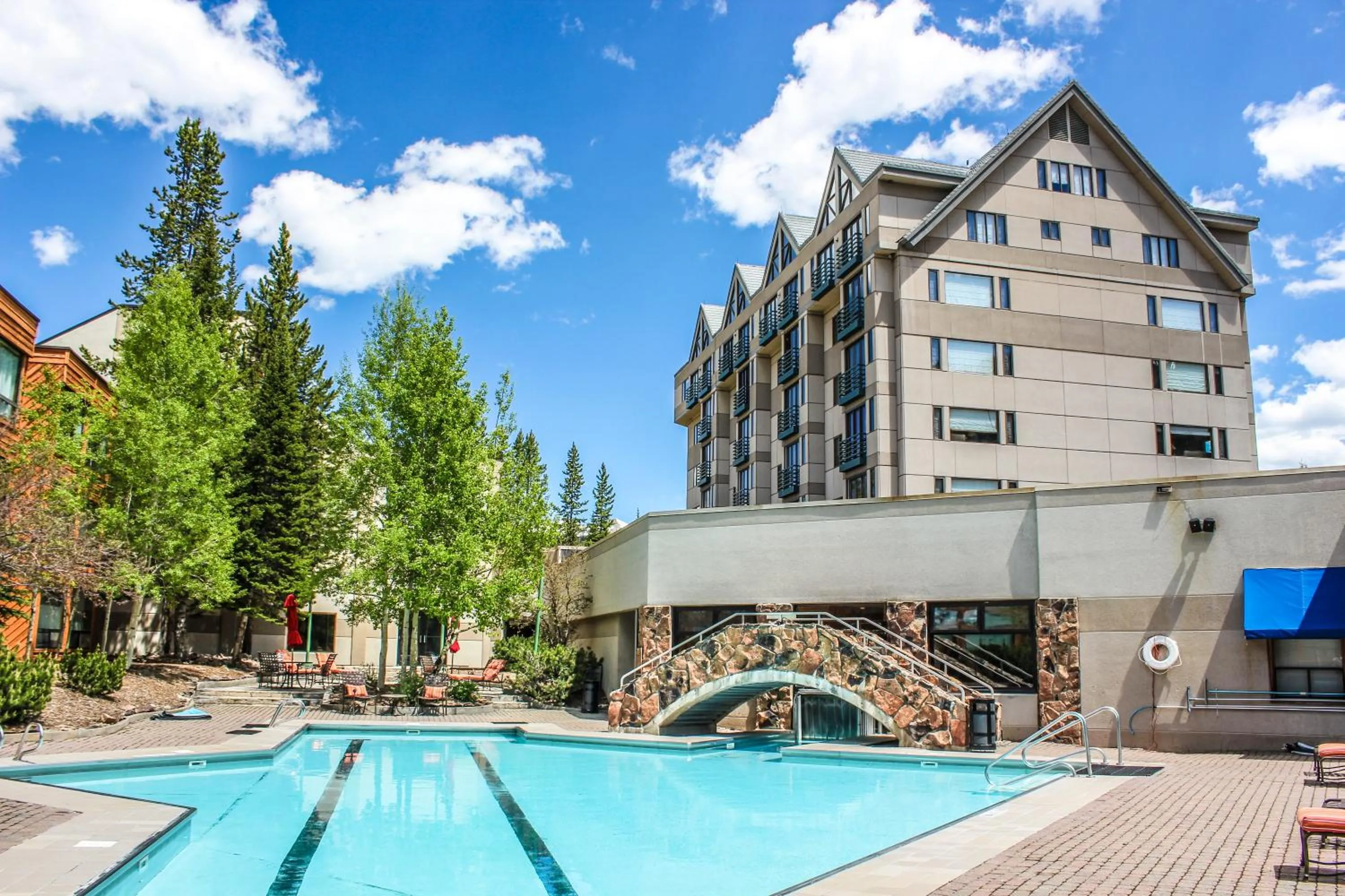 Shoshone Condos at Big Sky Resort