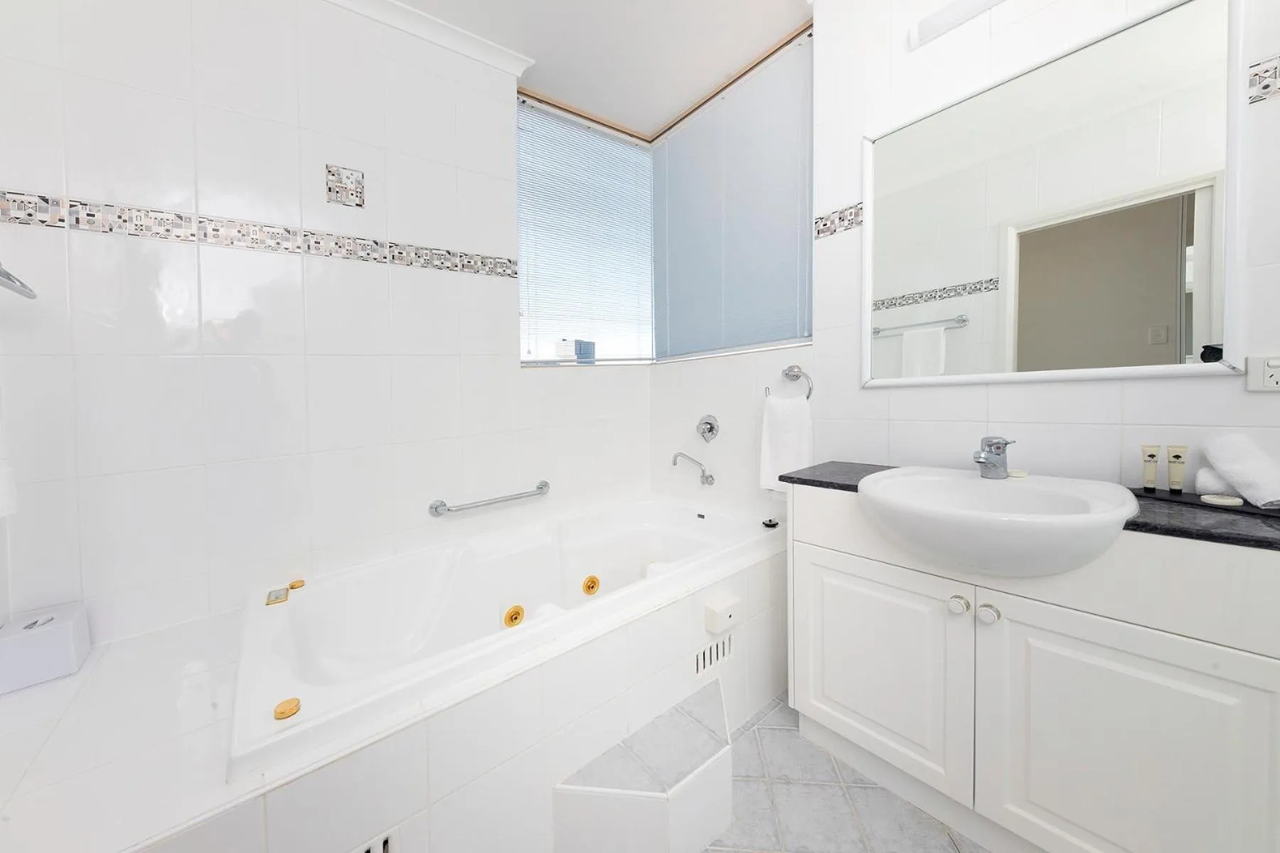 Bathroom in Beaches International