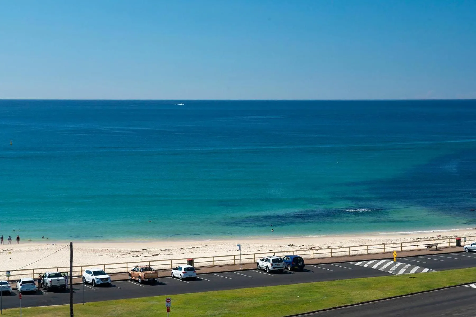 Sea view in Beaches International