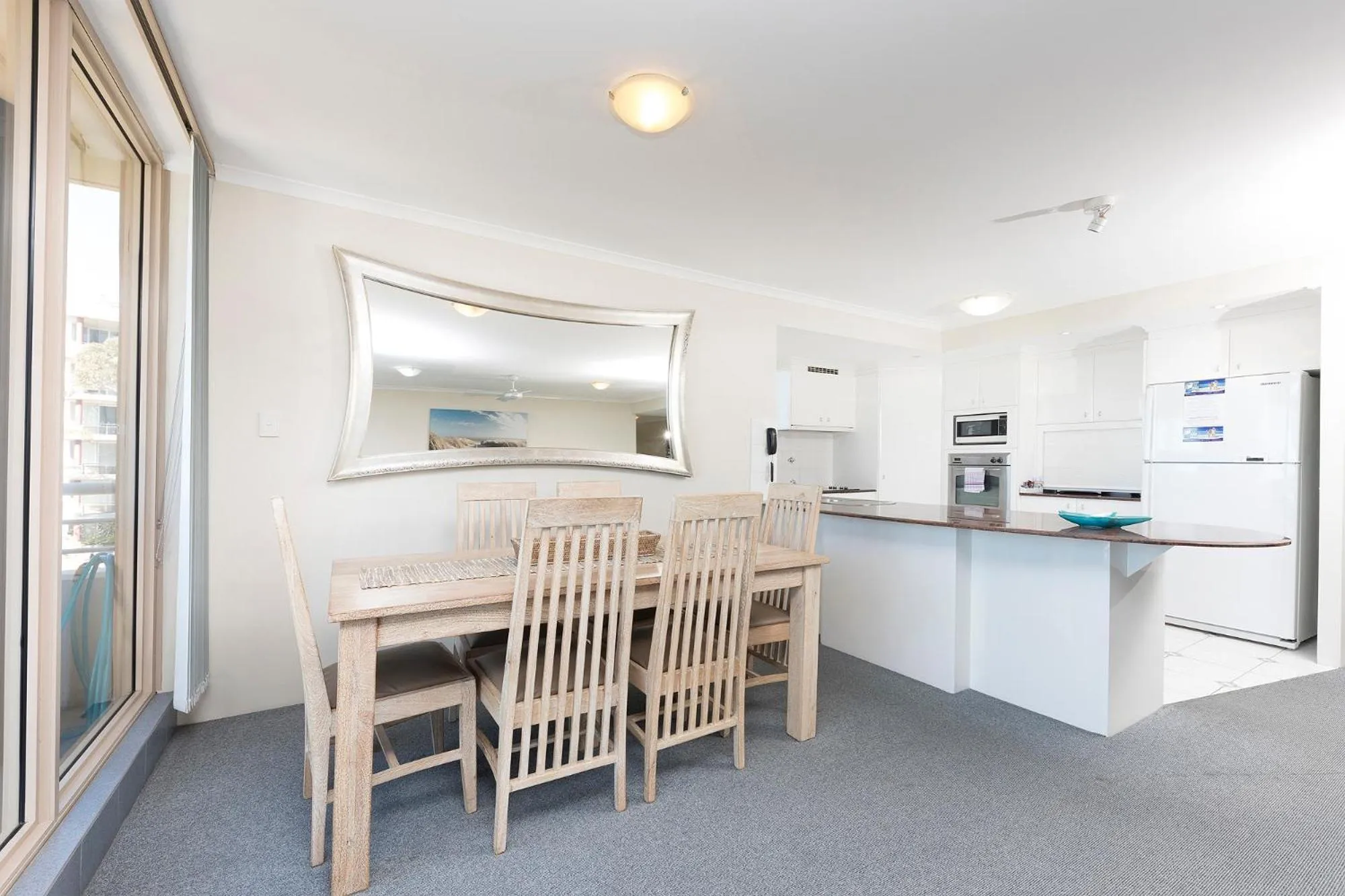 Dining area in Beaches International