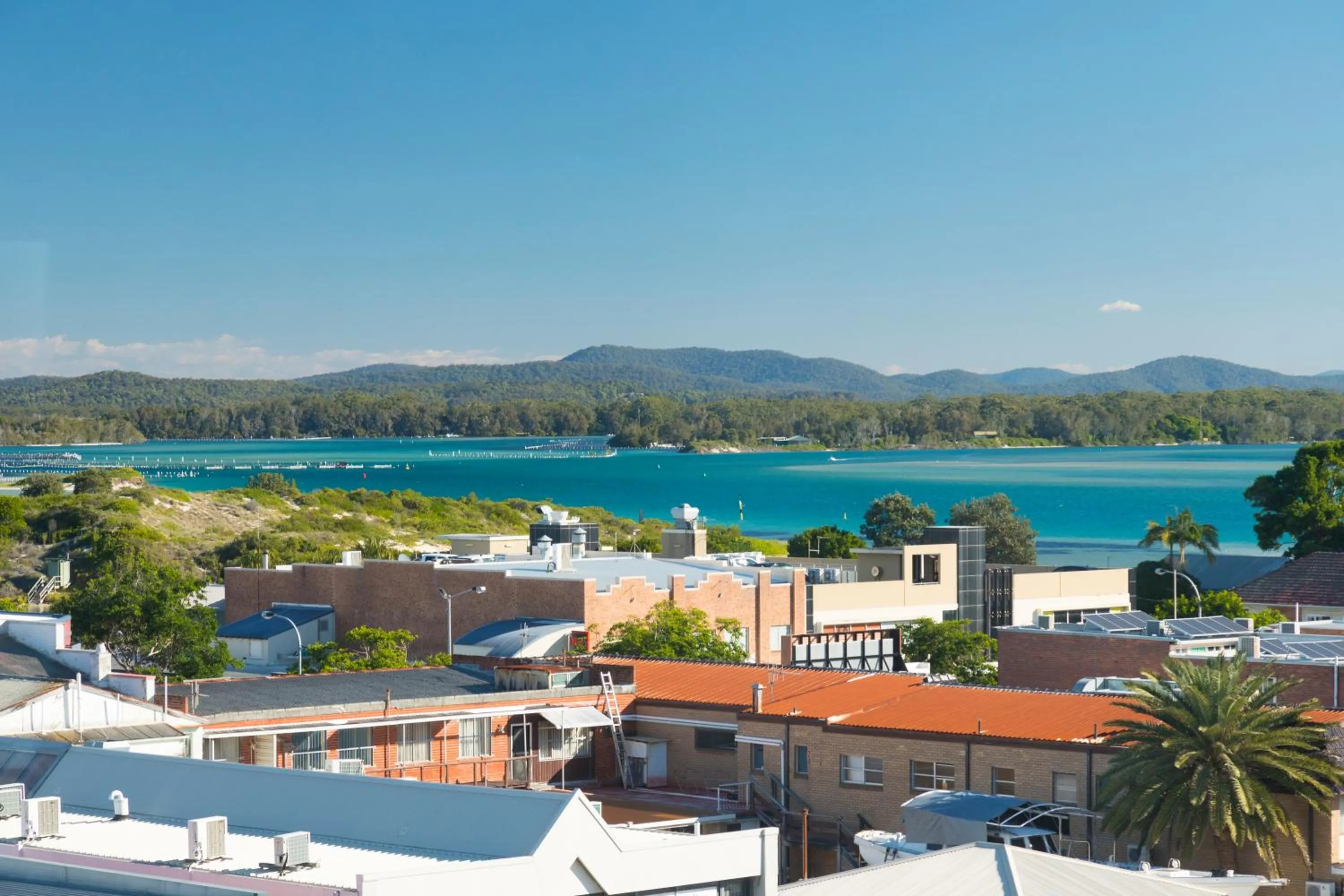 Lake view in Beaches International