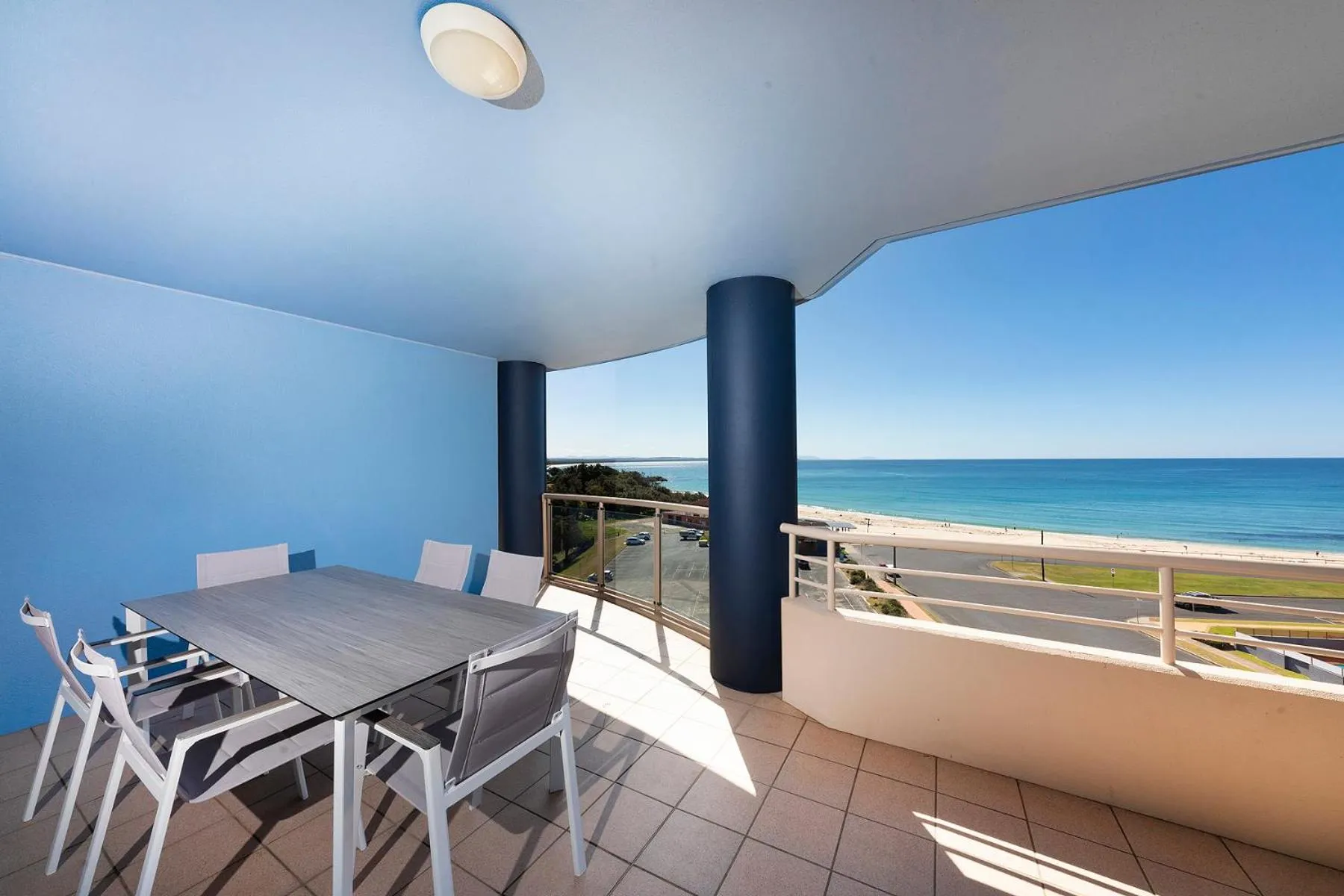 Balcony/Terrace in Beaches International
