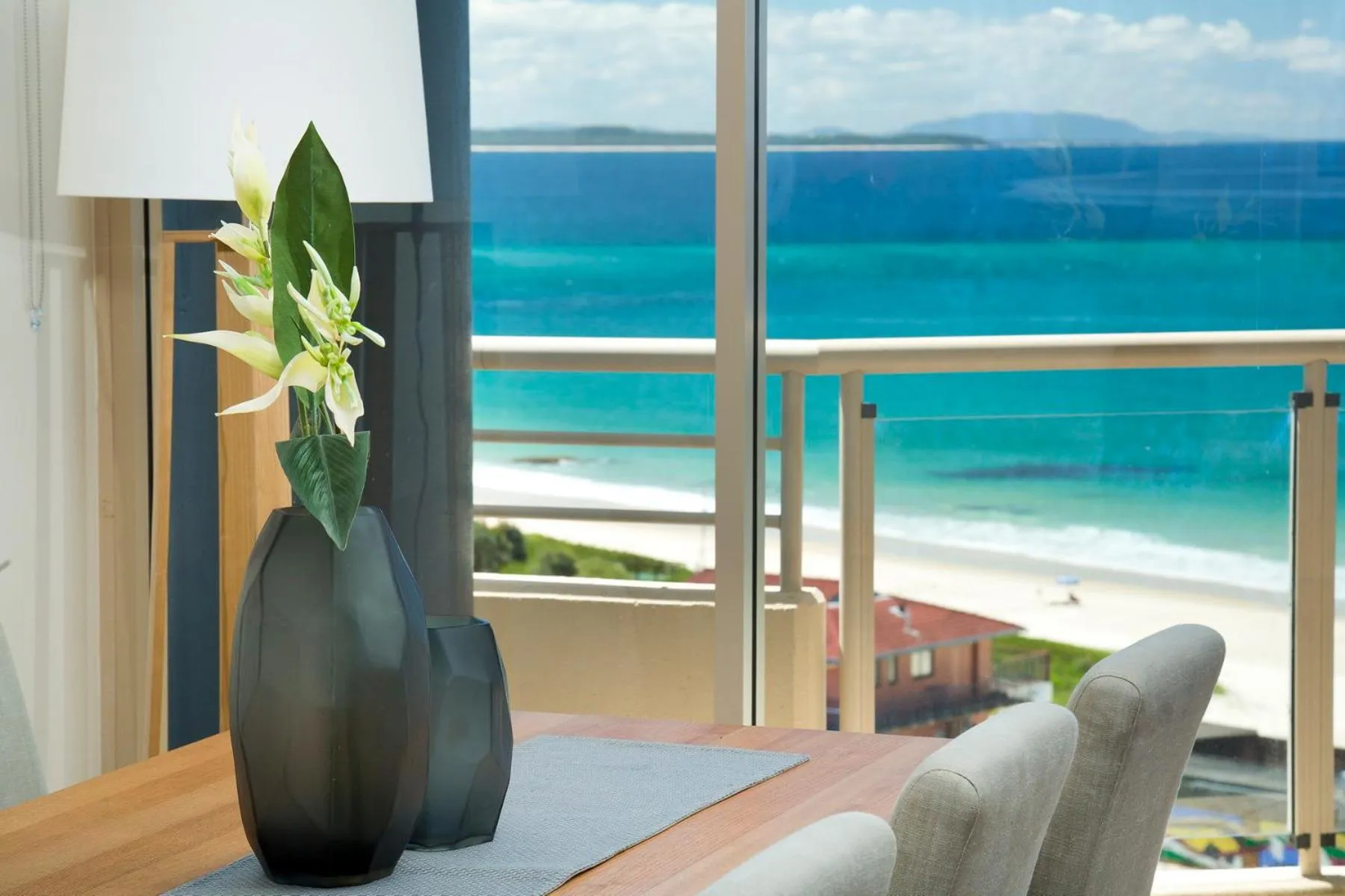 Dining area in Beaches International