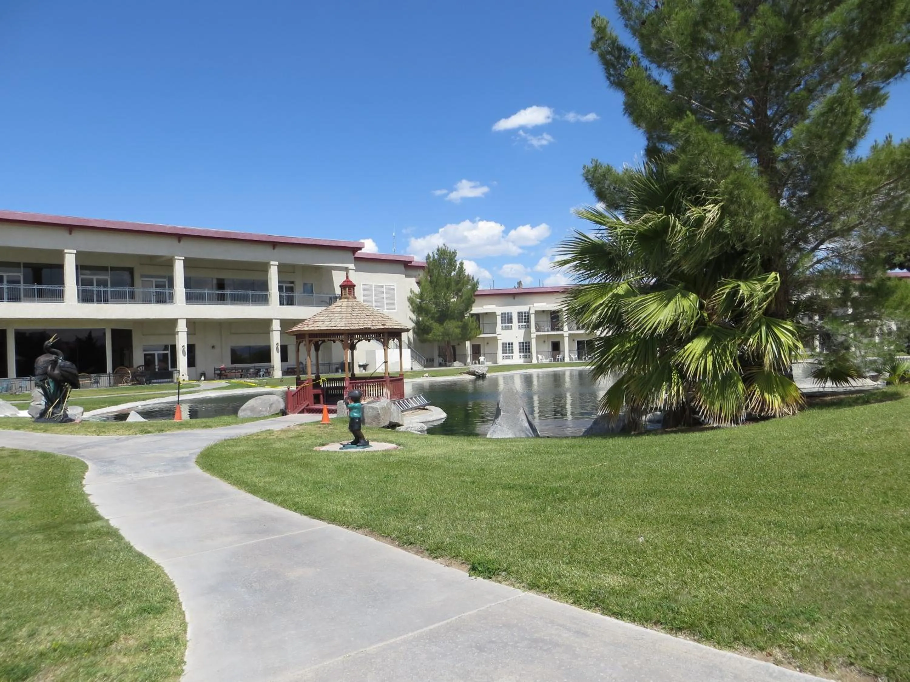 Spa and wellness centre/facilities in Longstreet Inn & Casino