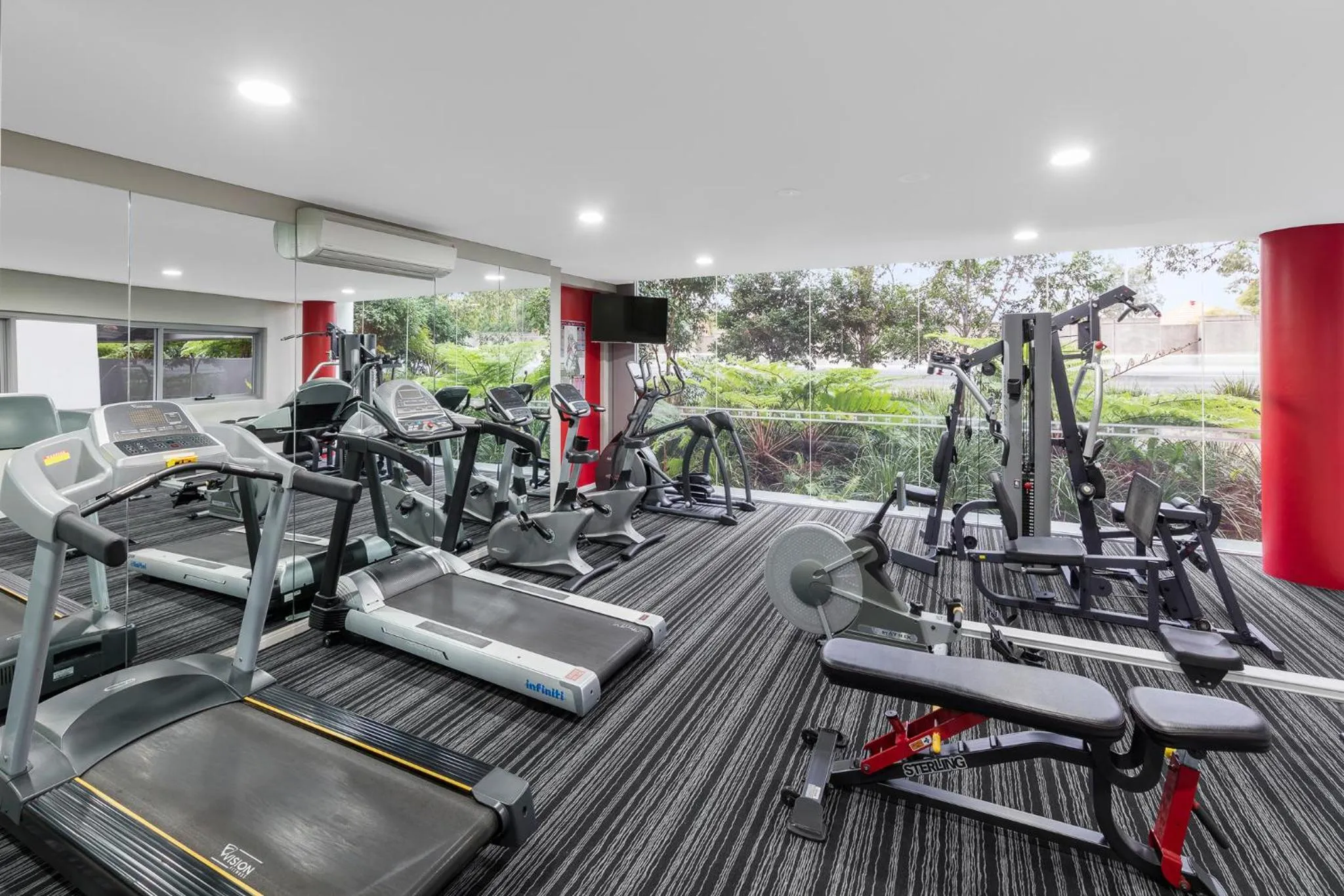 Fitness centre/facilities in Meriton Suites Zetland