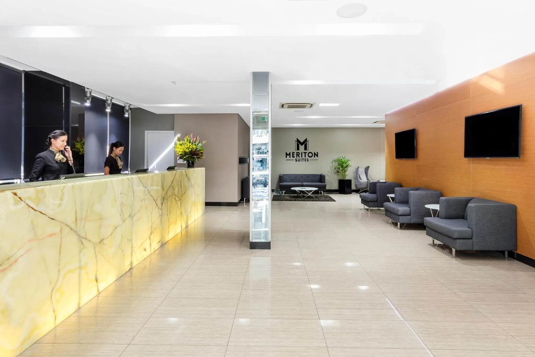 Lobby or reception in Meriton Suites Zetland