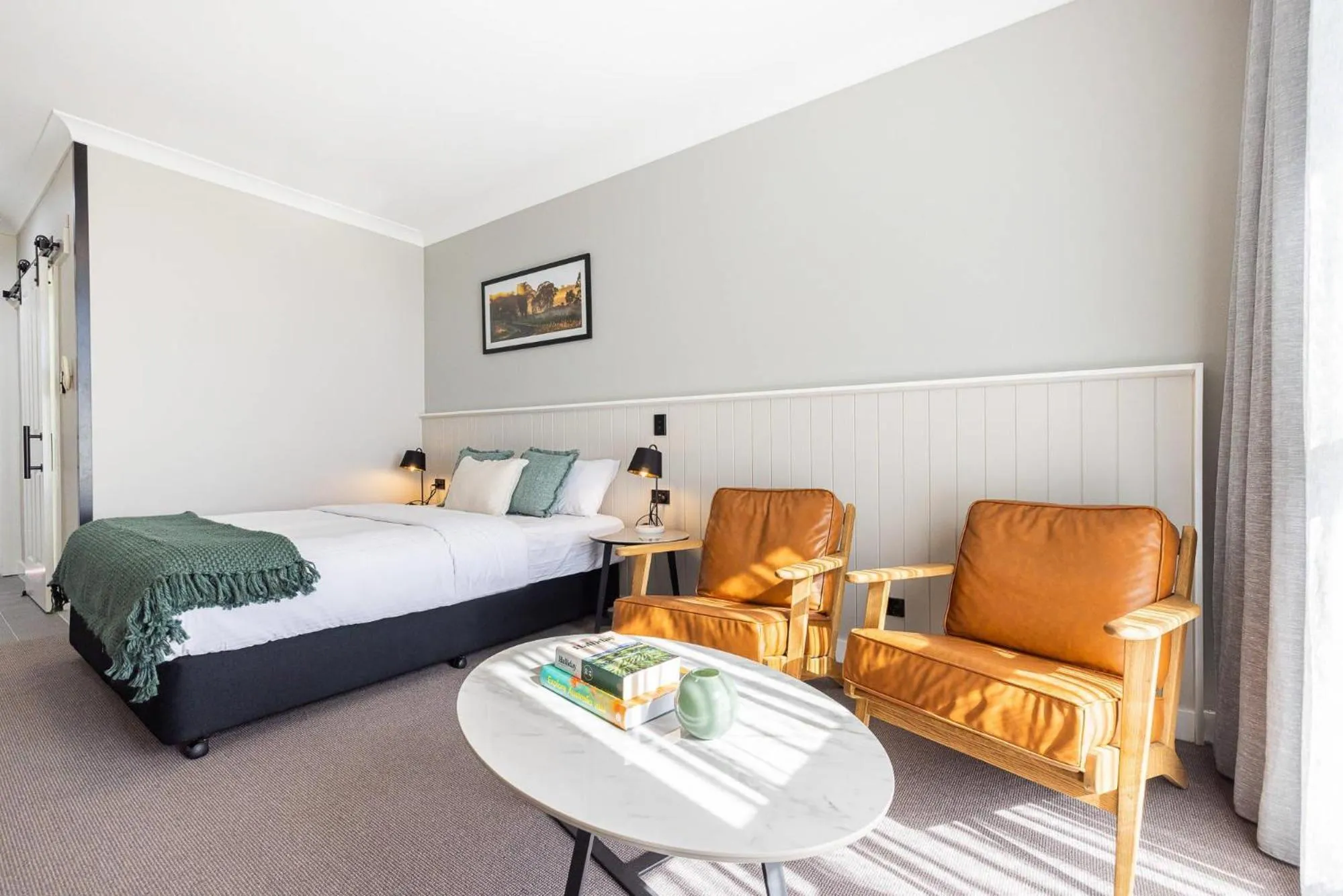 Bedroom, Bed in Comfort Inn Gateway Tamworth