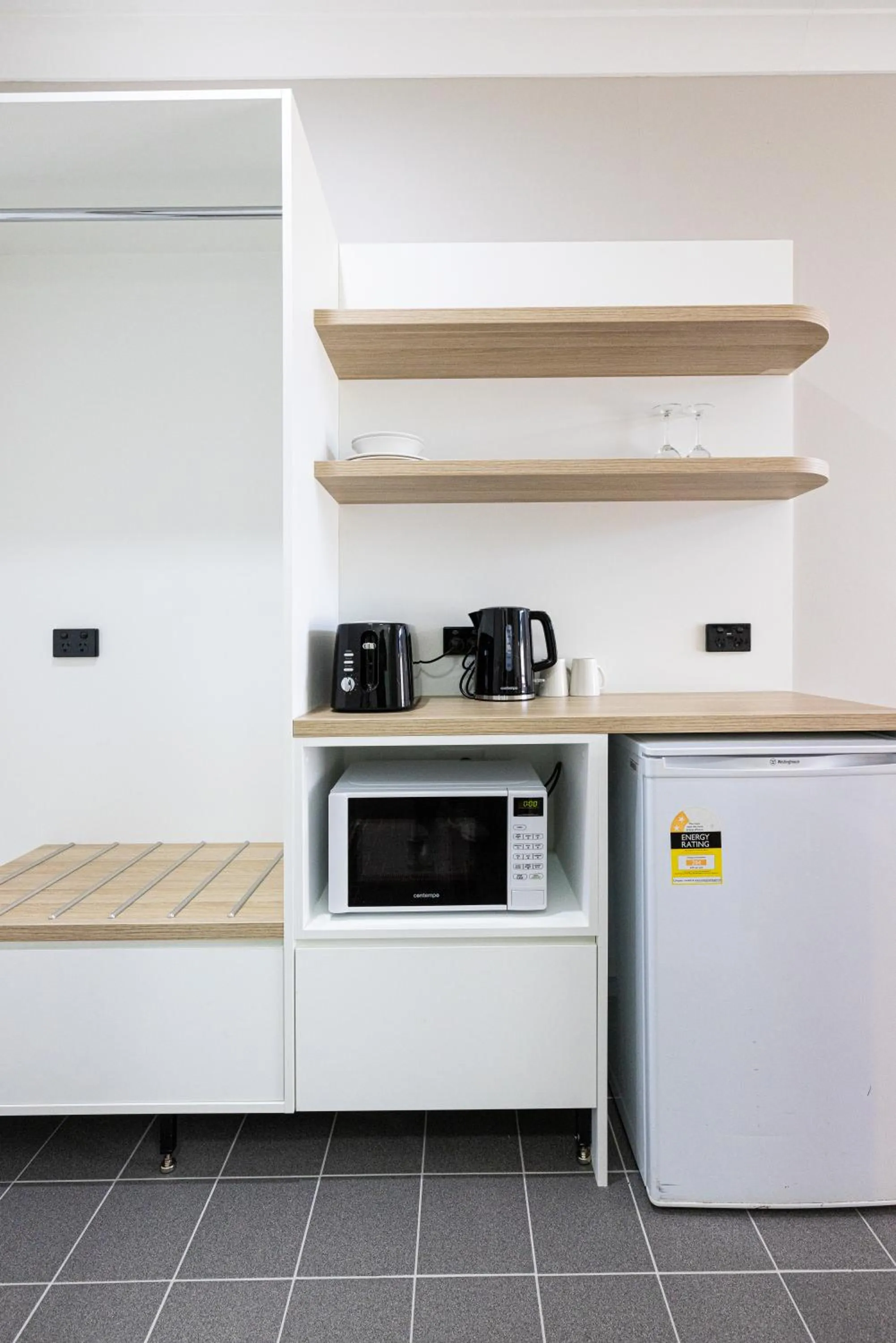 Kitchen or kitchenette in Econo Lodge Gateway Tamworth